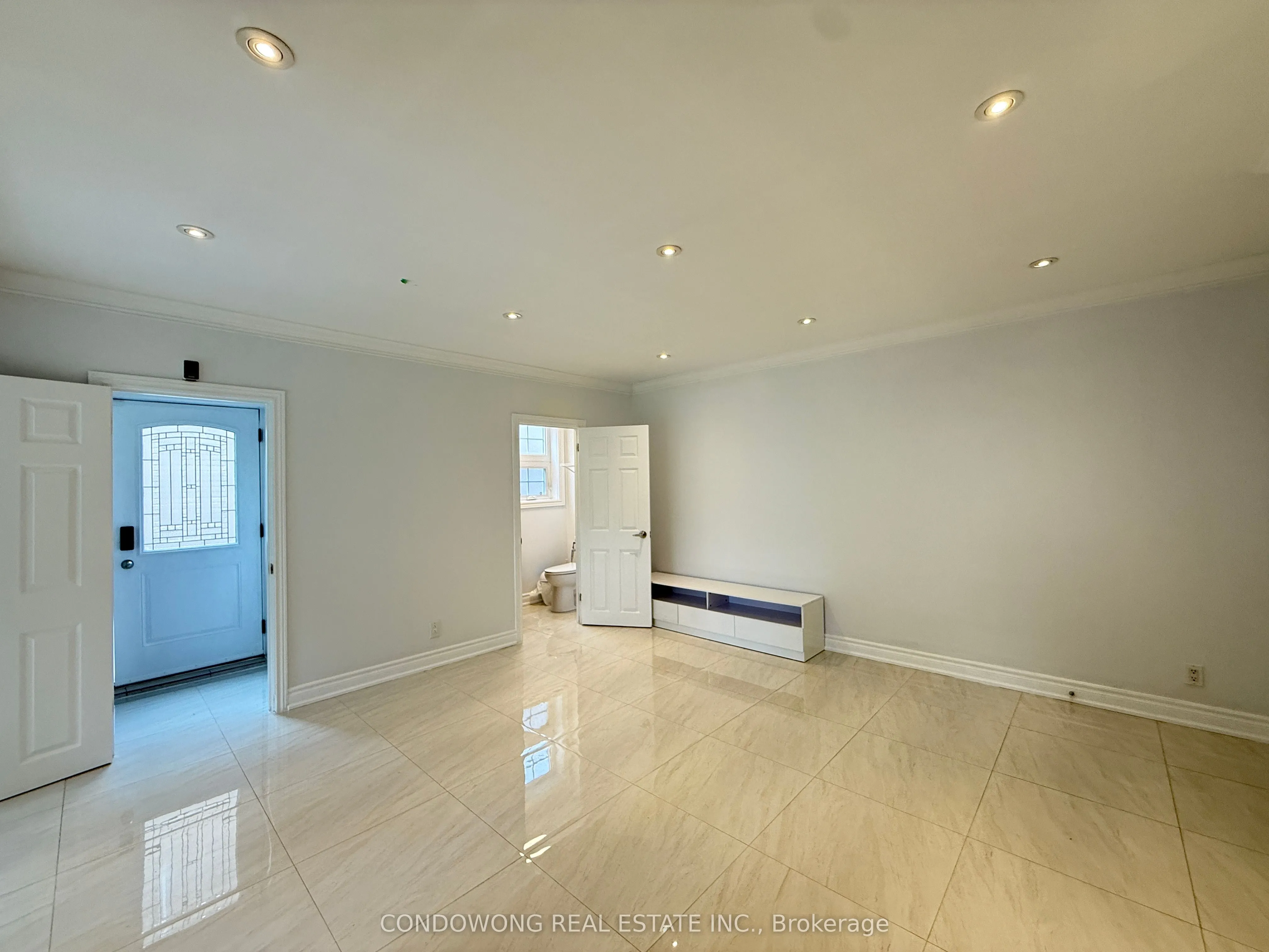 3 Alamosa Drive