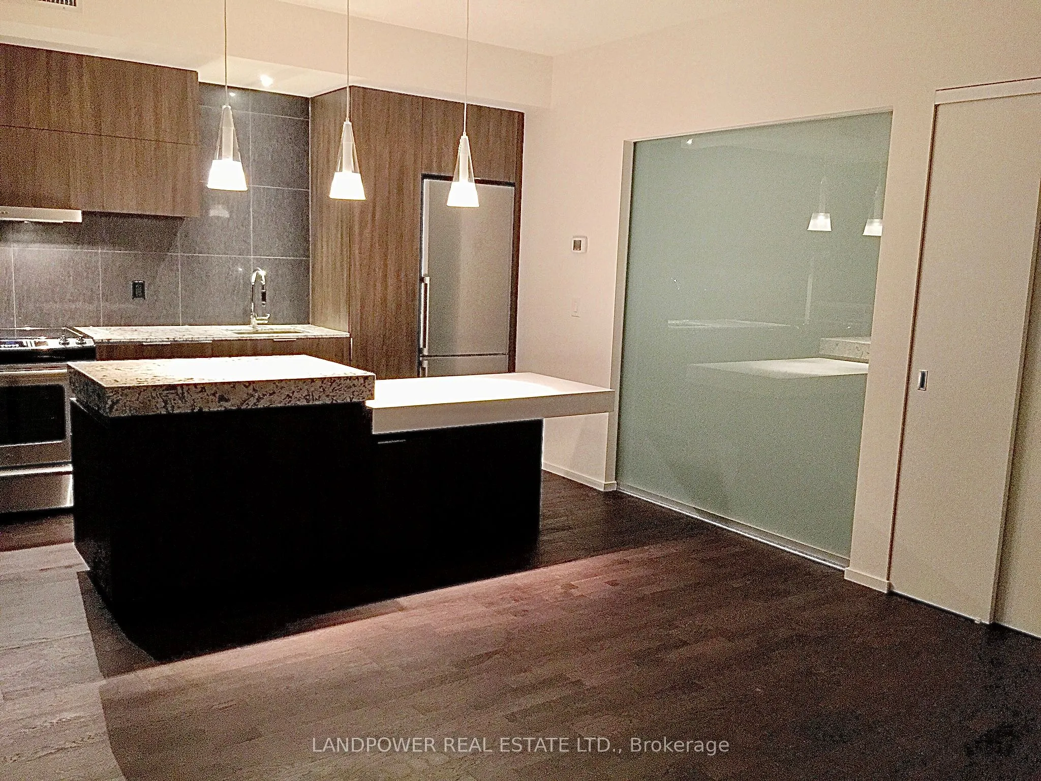 101 Charles Street E, #3511