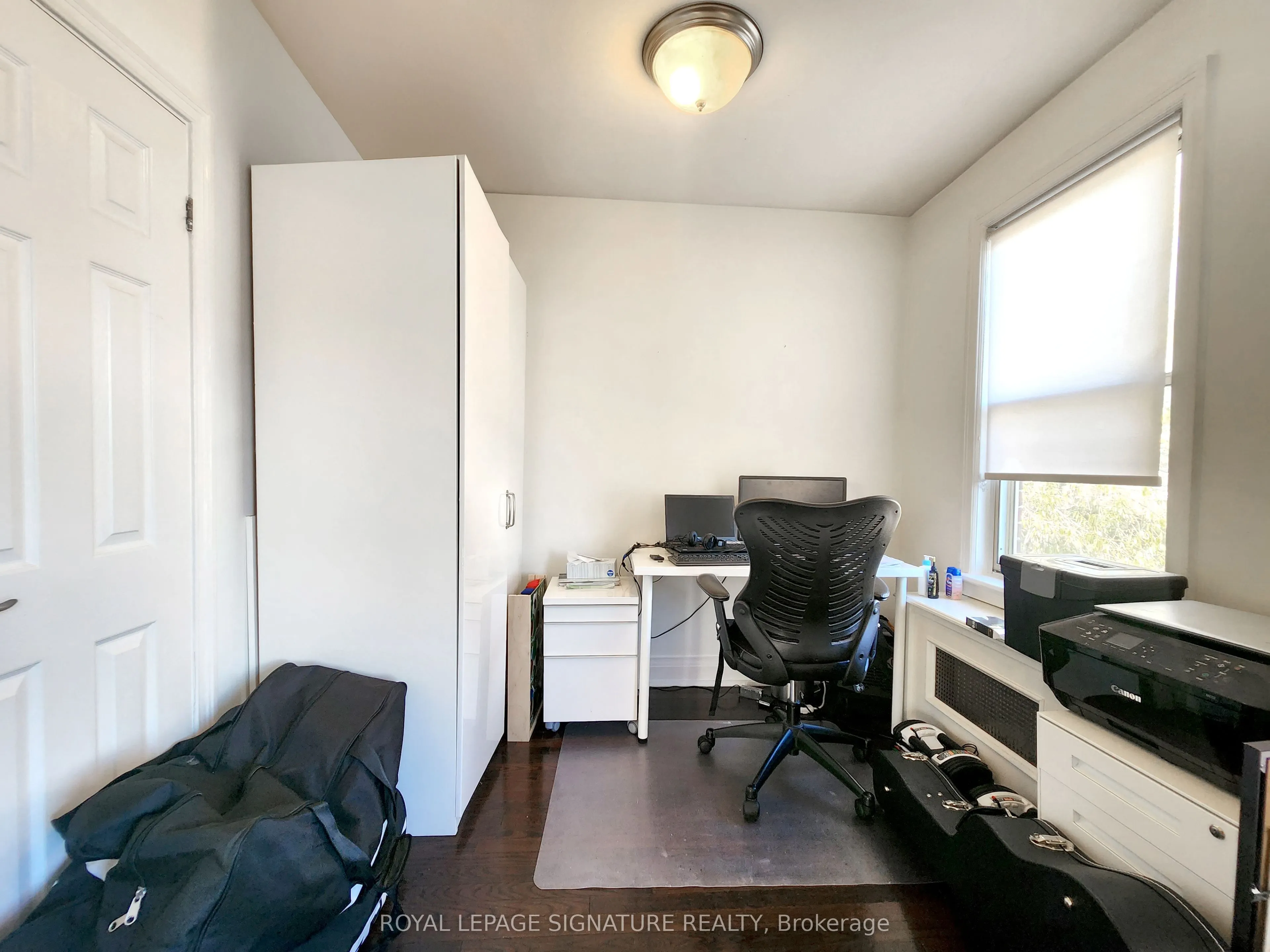 19 Warwick Avenue, #Upper