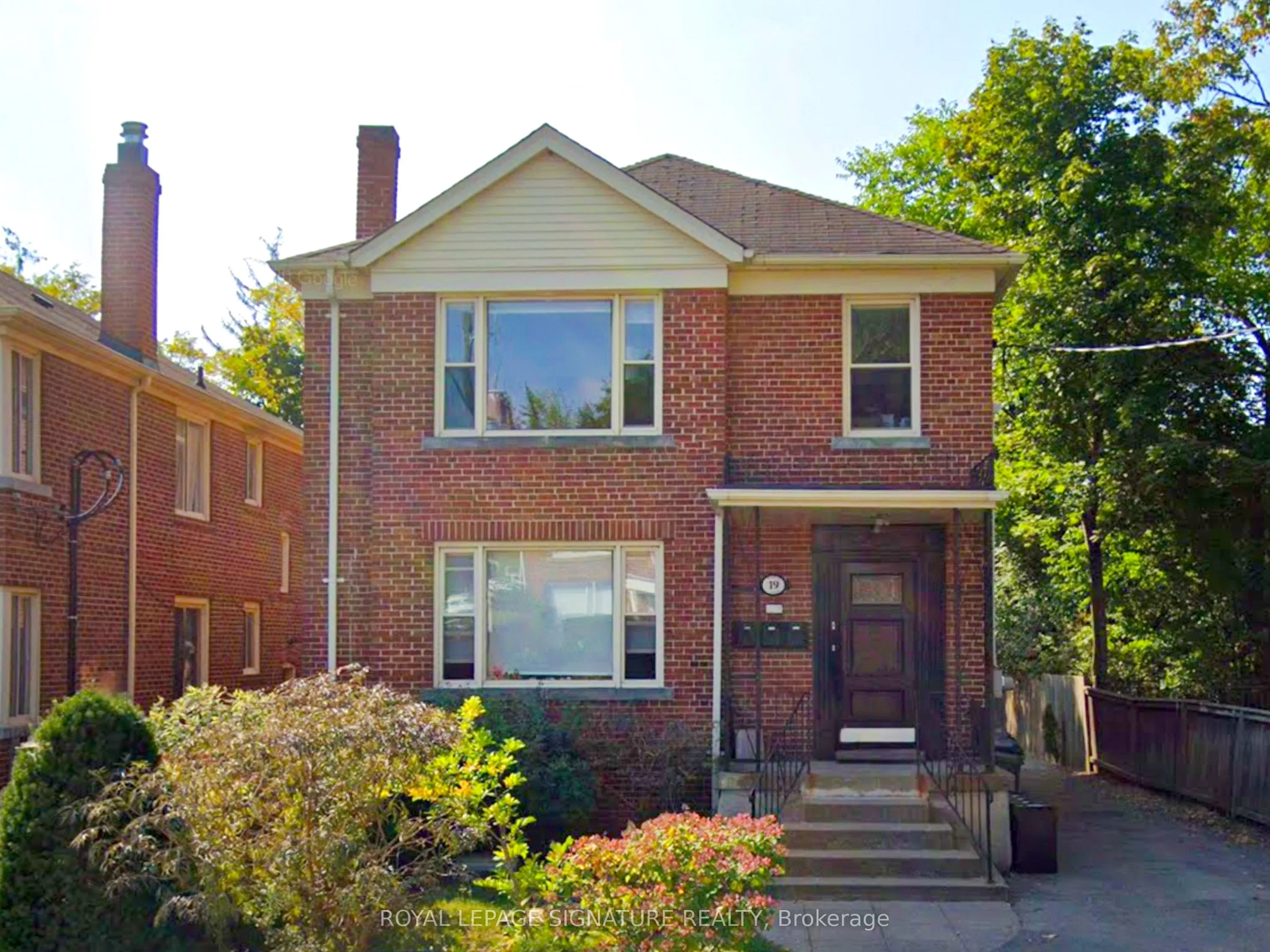 19 Warwick Avenue, #Upper