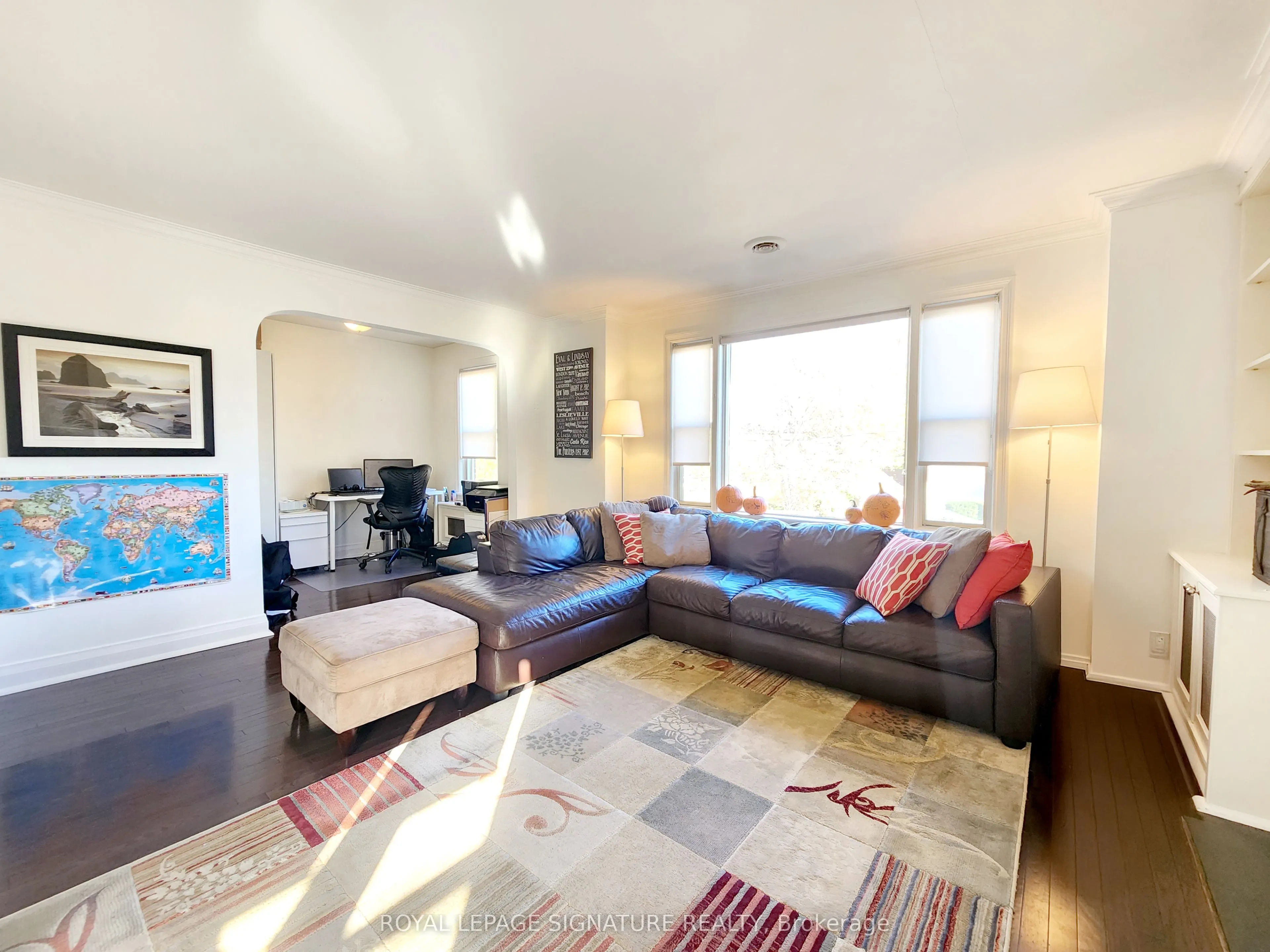 19 Warwick Avenue, #Upper