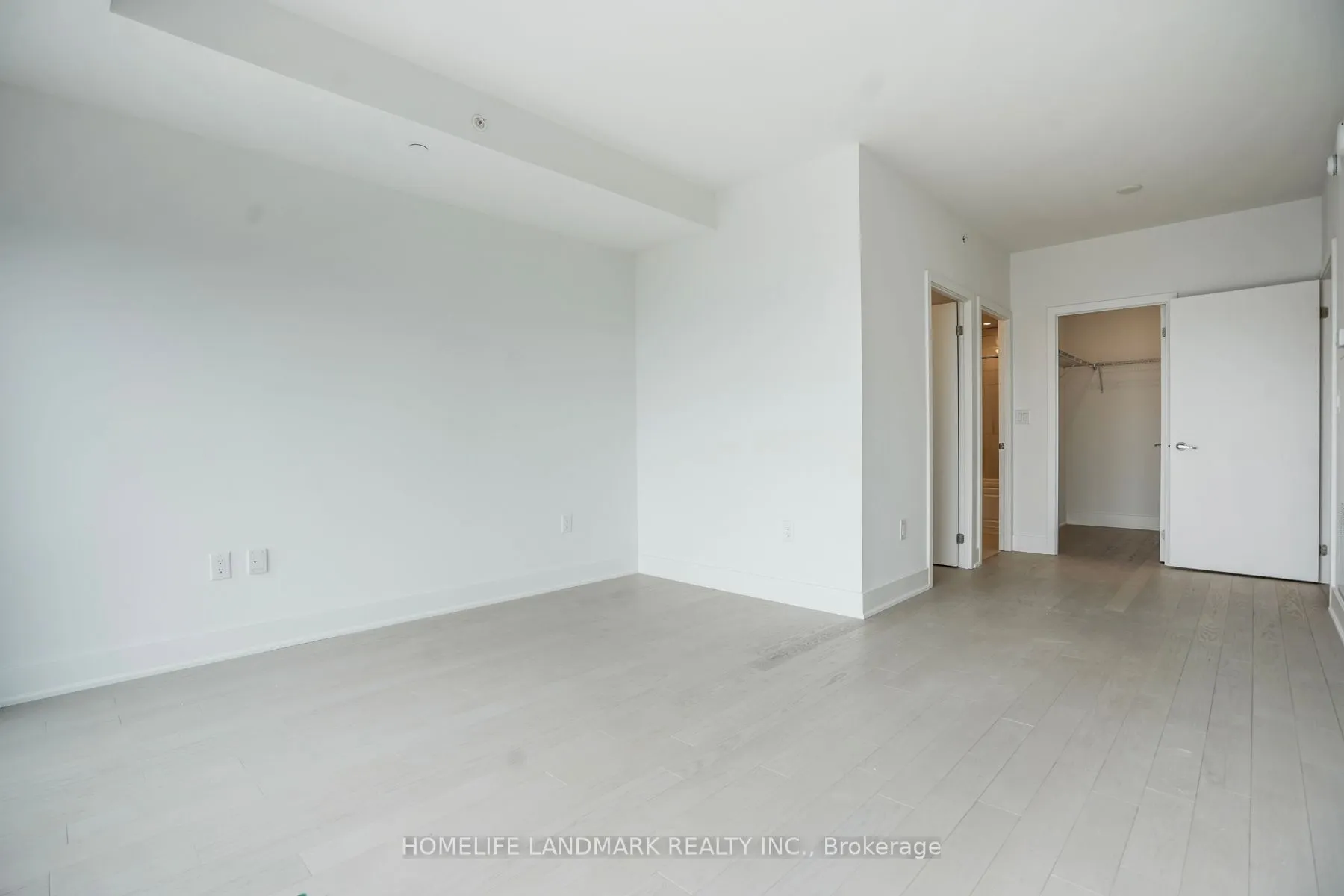 955 Bay Street, #3806