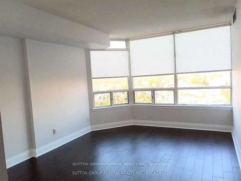 1131 Steeles Avenue W, #814