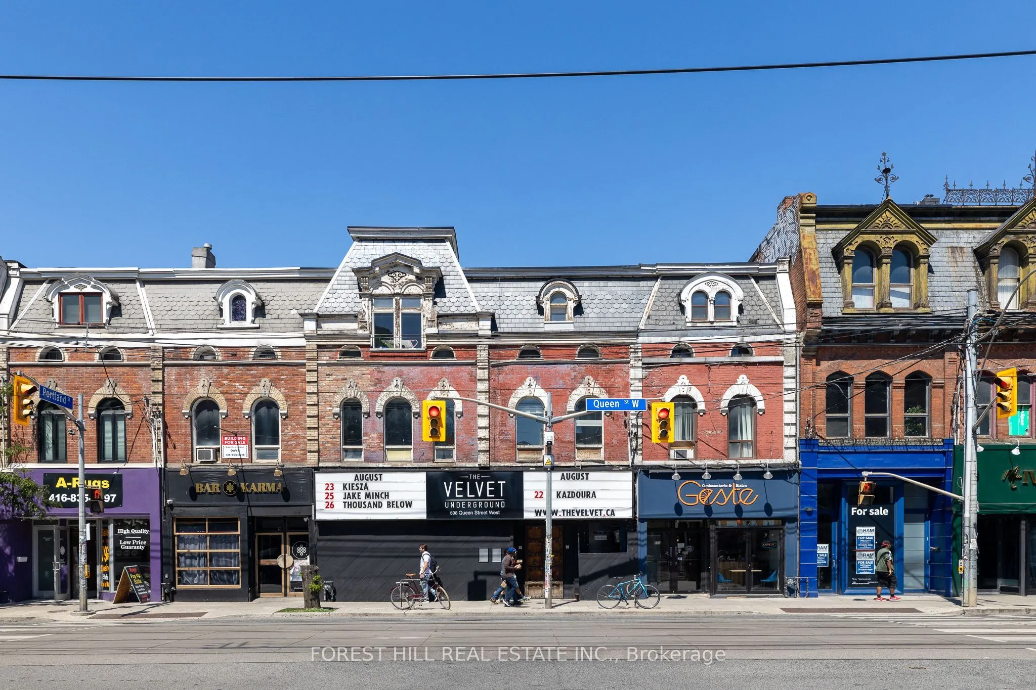 38 Cameron Street, #404