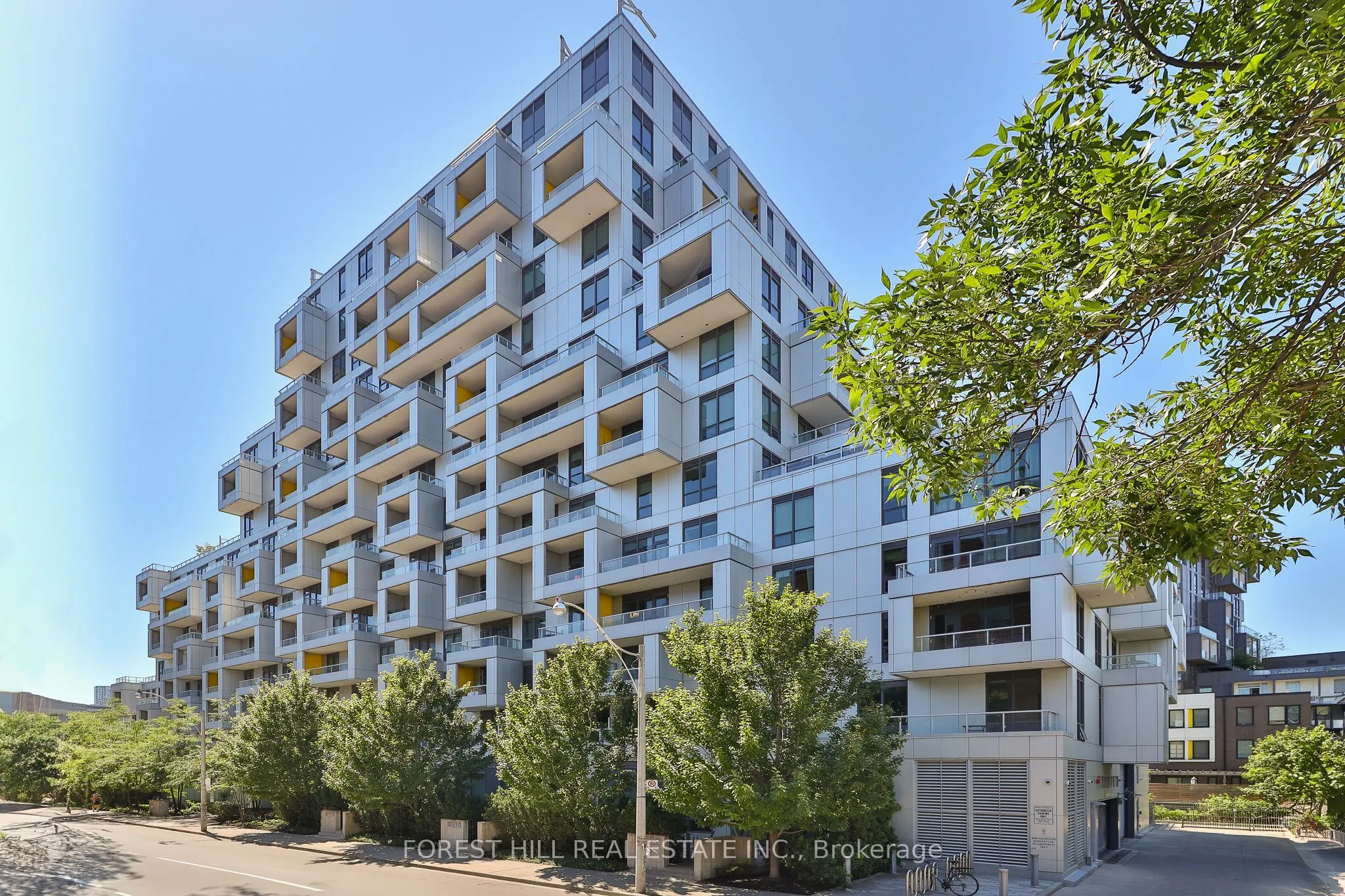 38 Cameron Street, #404