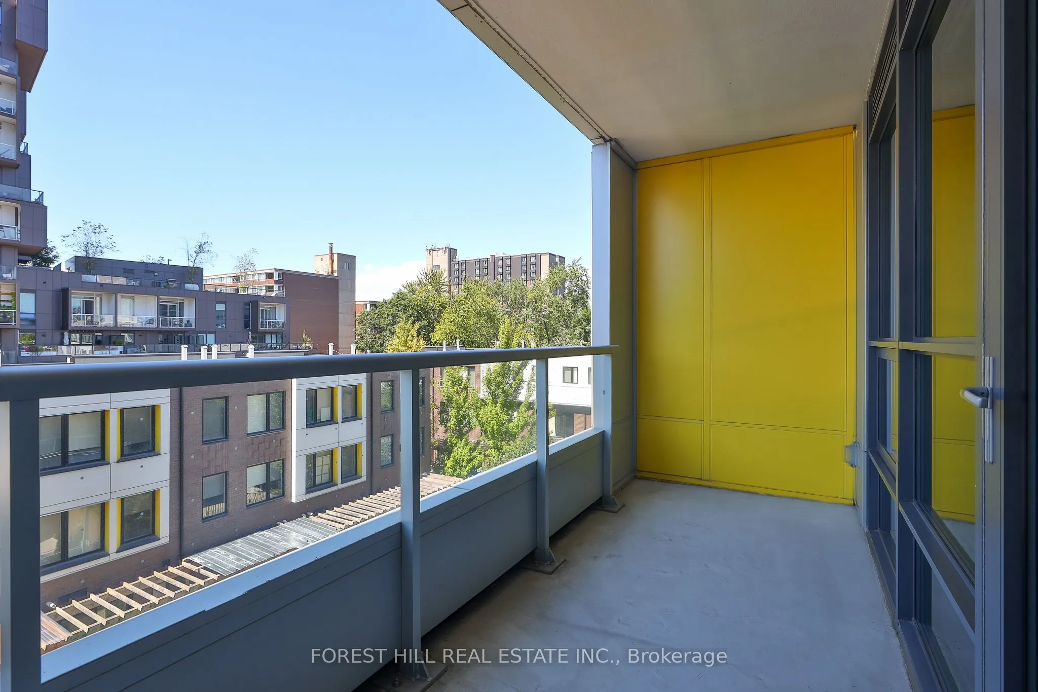 38 Cameron Street, #404