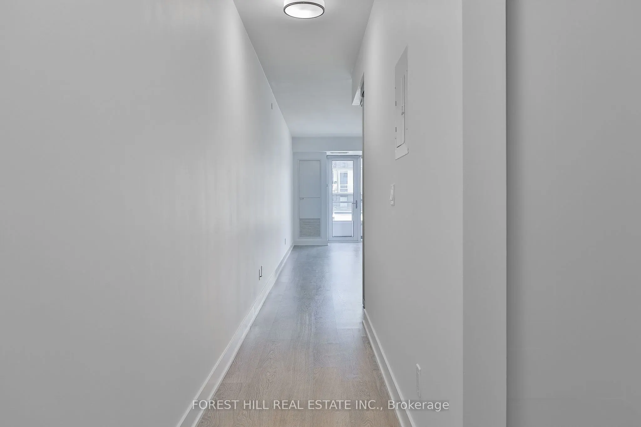 38 Cameron Street, #404