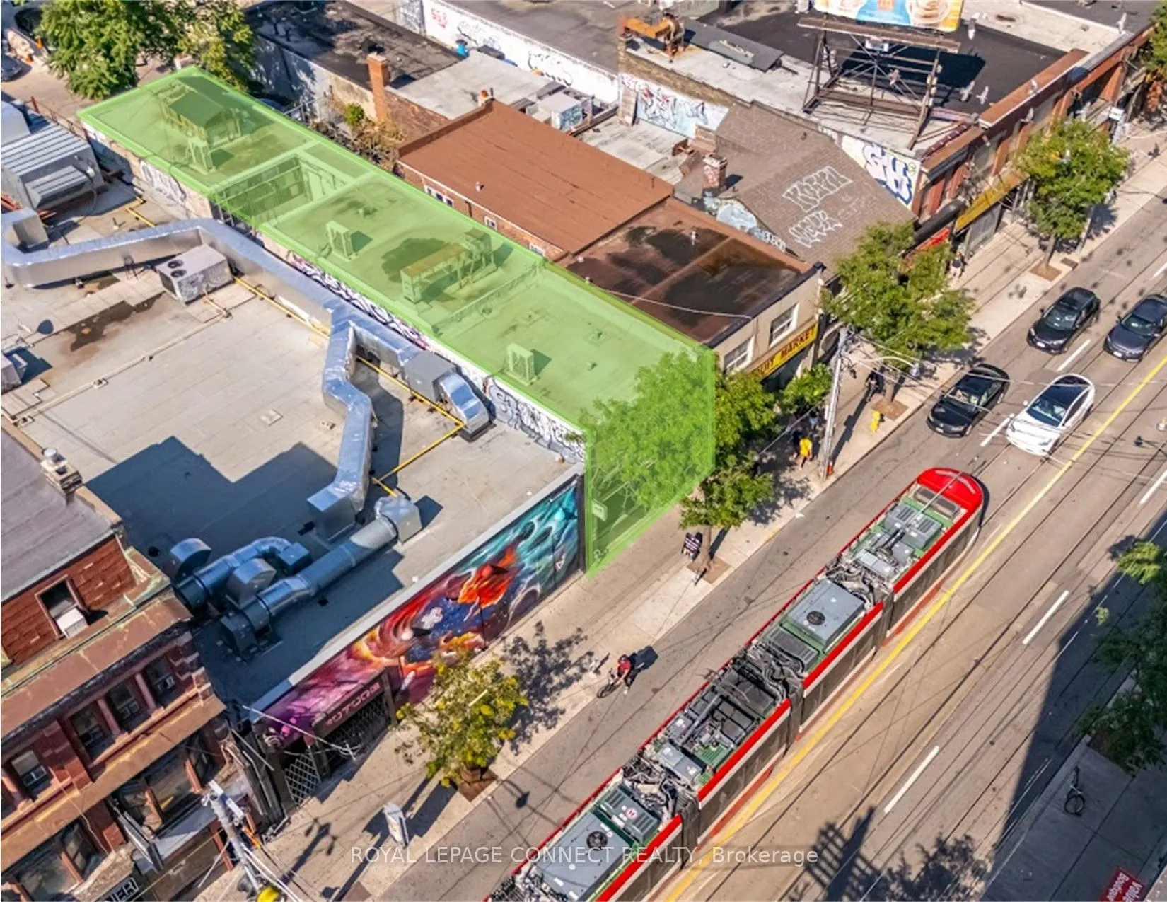 566 Queen Street W