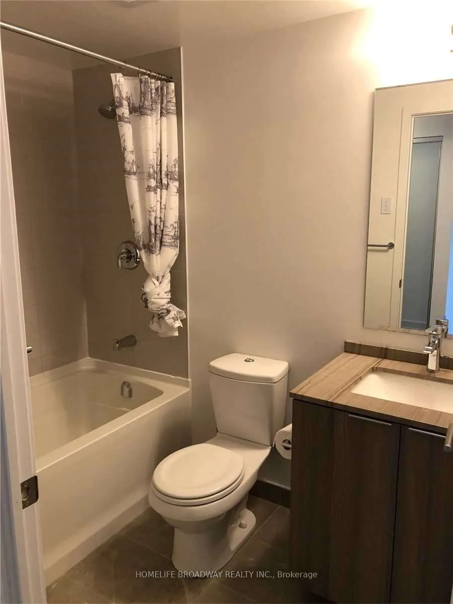 11 Wellesley Street W, #2011