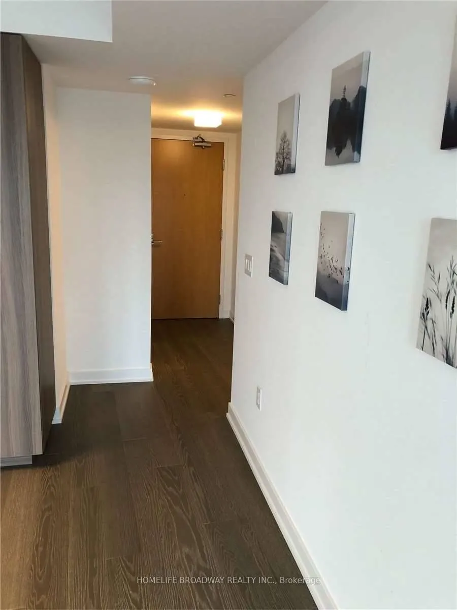 11 Wellesley Street W, #2011