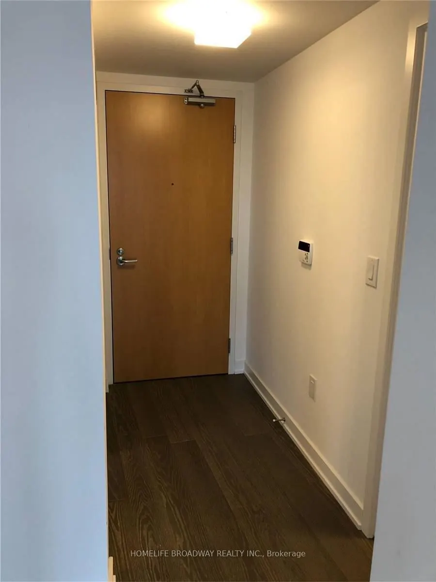 11 Wellesley Street W, #2011