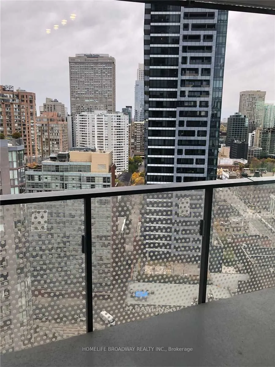 11 Wellesley Street W, #2011