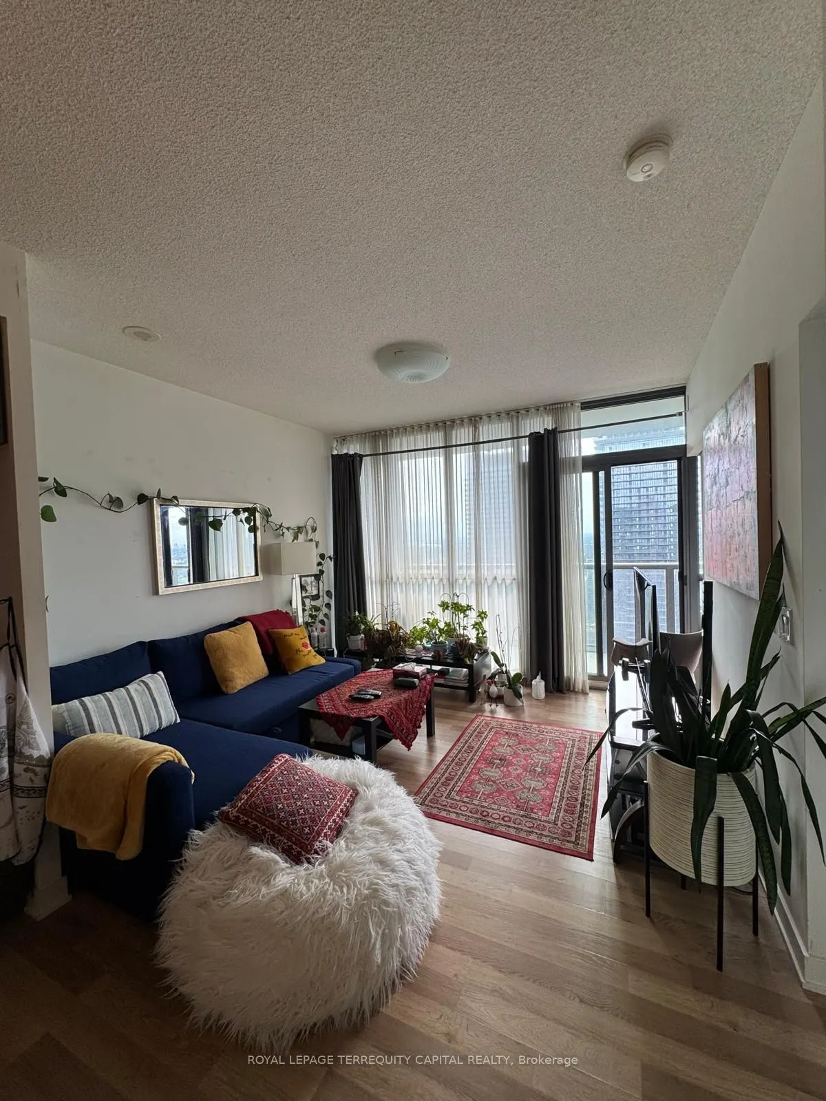 110 Charles Street E, #4103