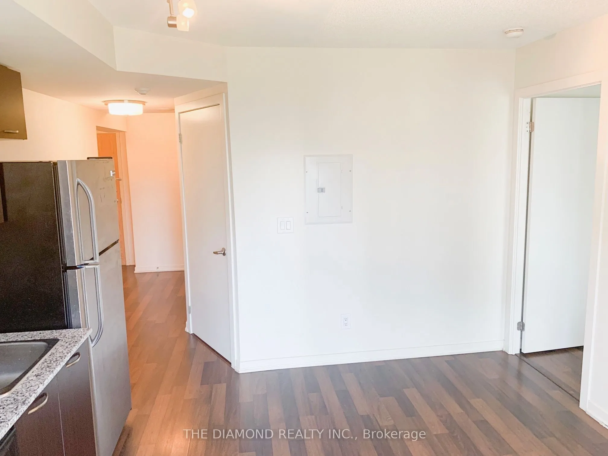 38 Joe Shuster Way, #619