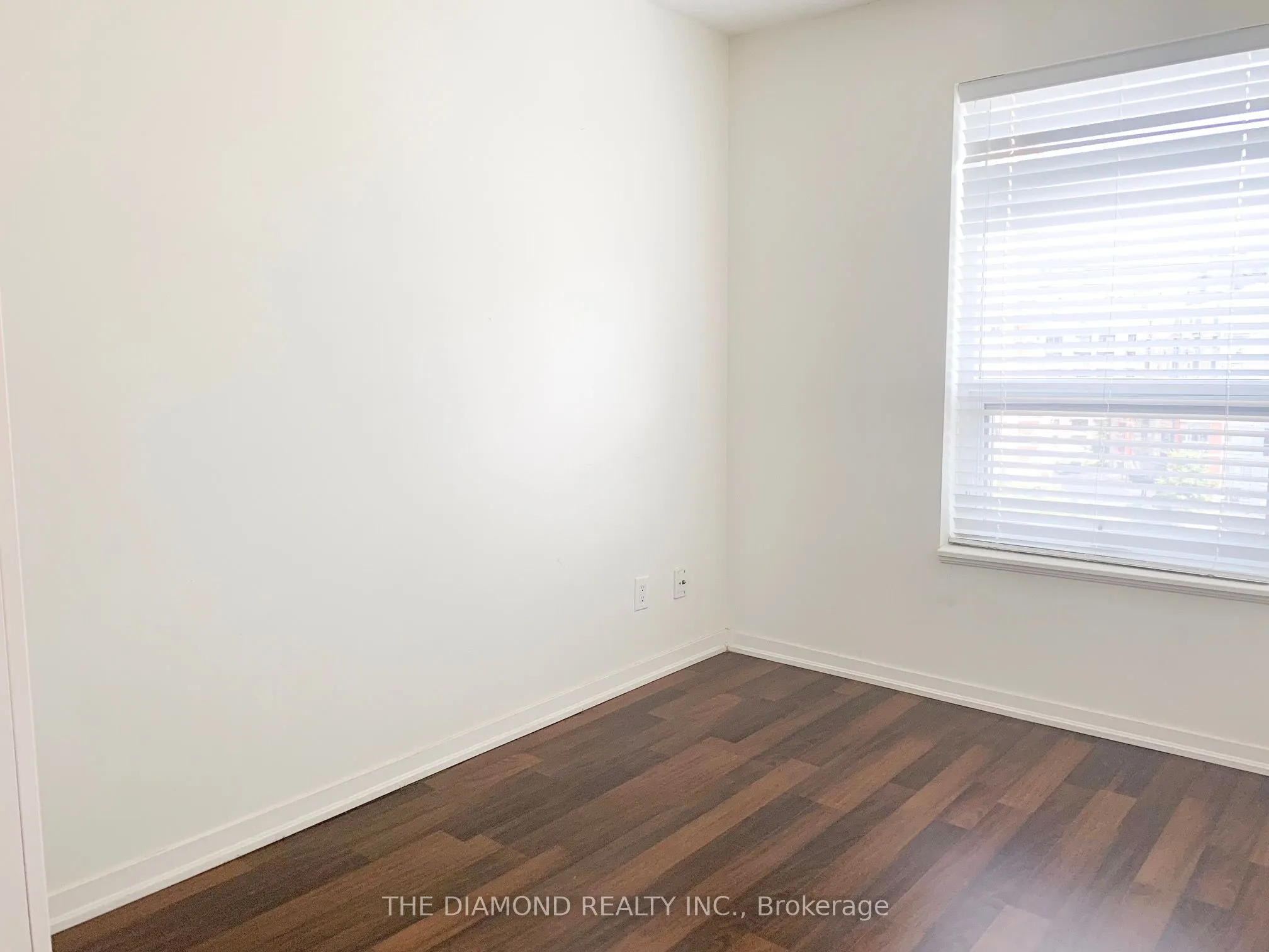 38 Joe Shuster Way, #619