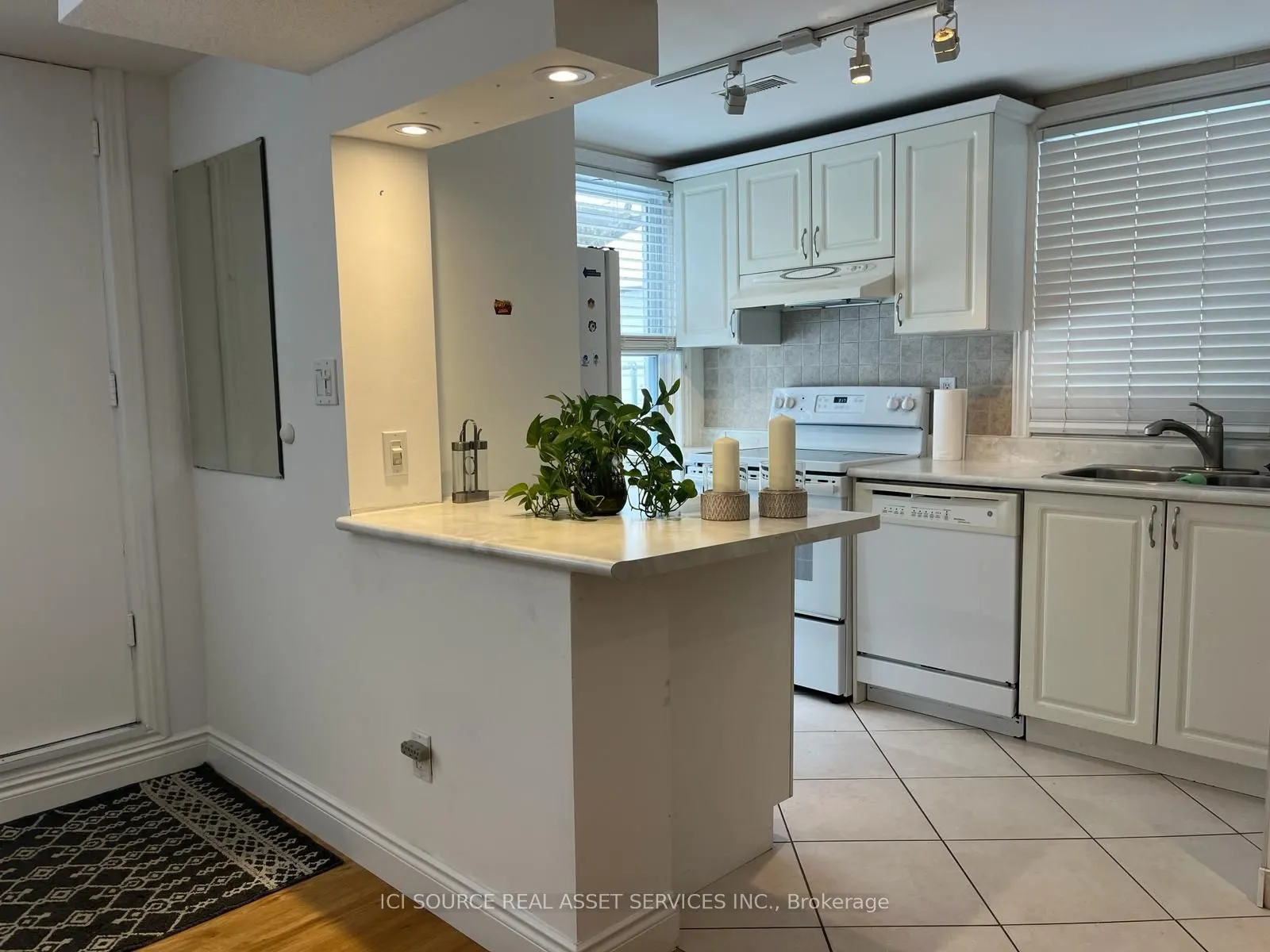 312 Horsham Avenue, #Lower