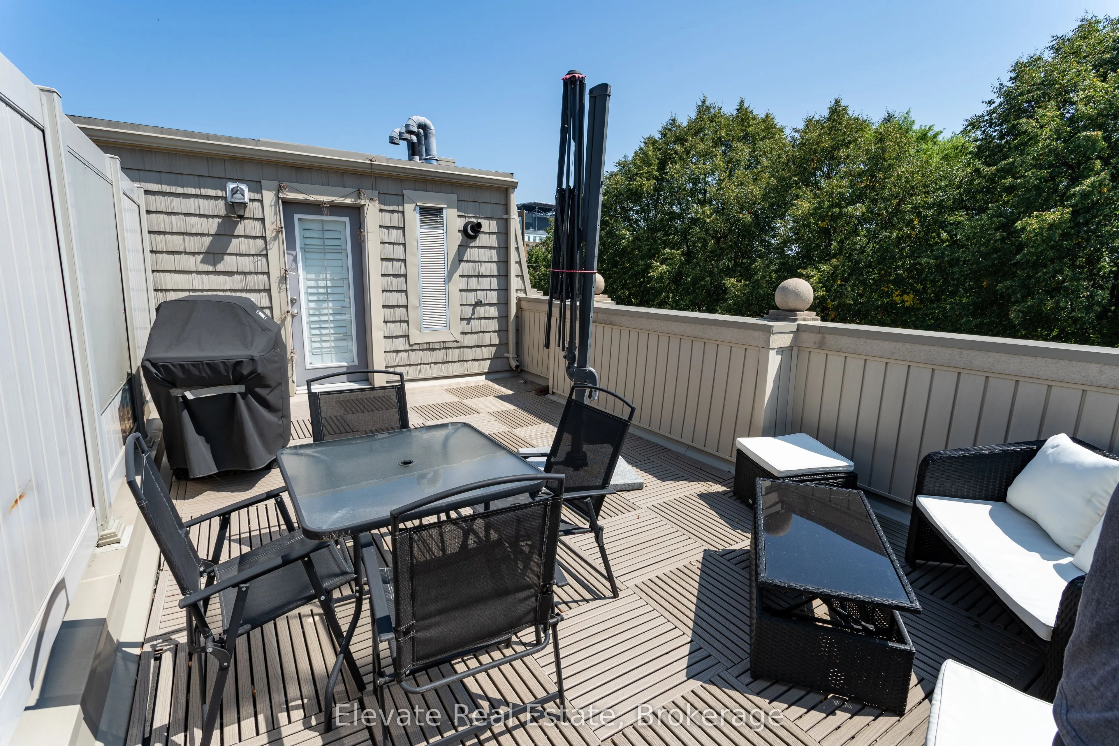 1 Hargrave Lane, #1