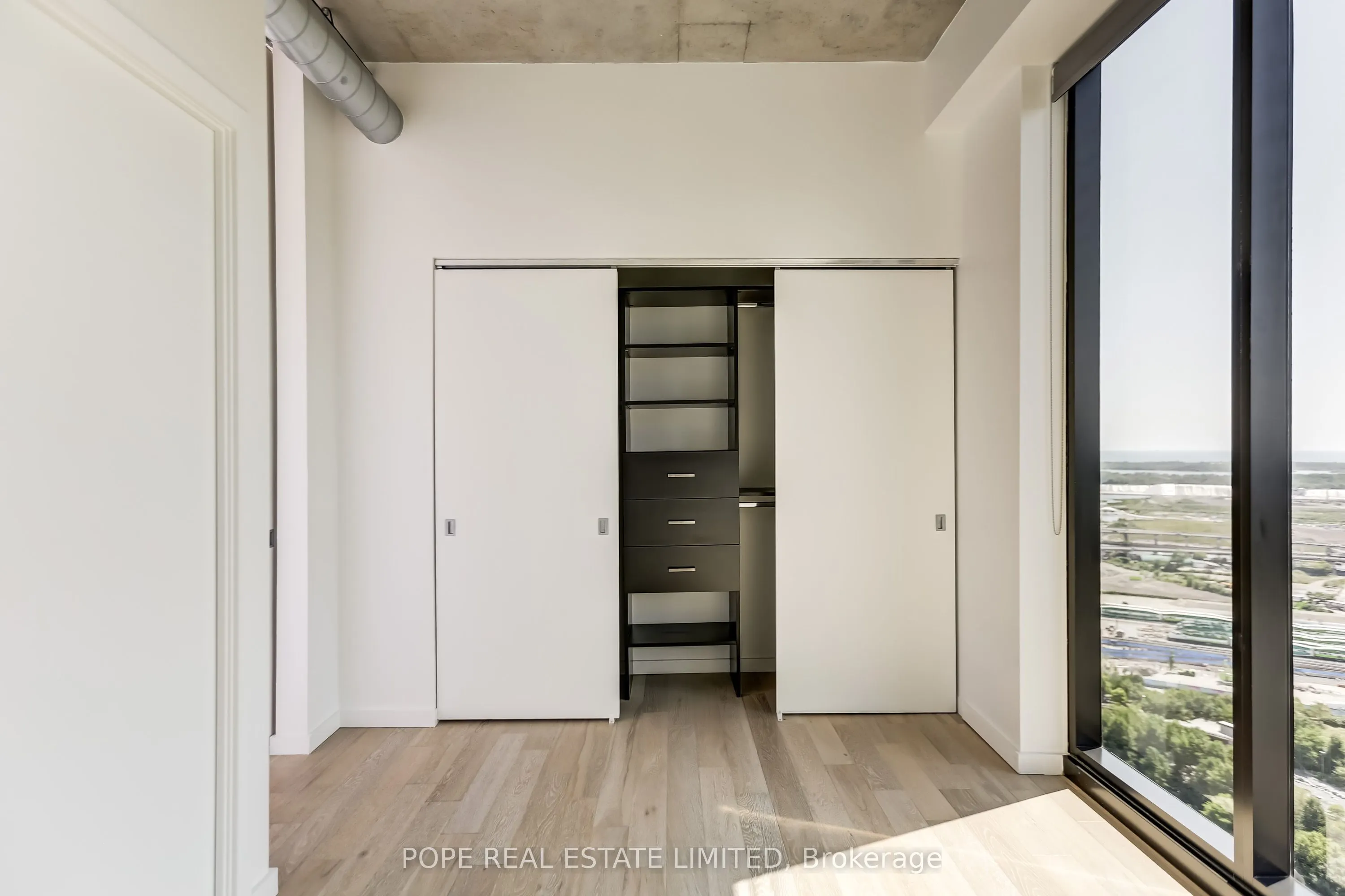 170 Bayview Avenue, #2809