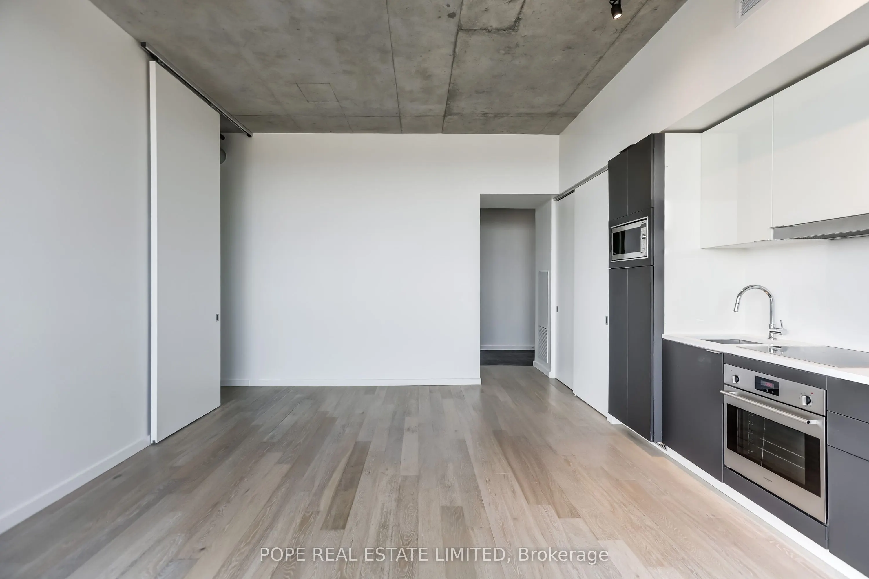 170 Bayview Avenue, #2809