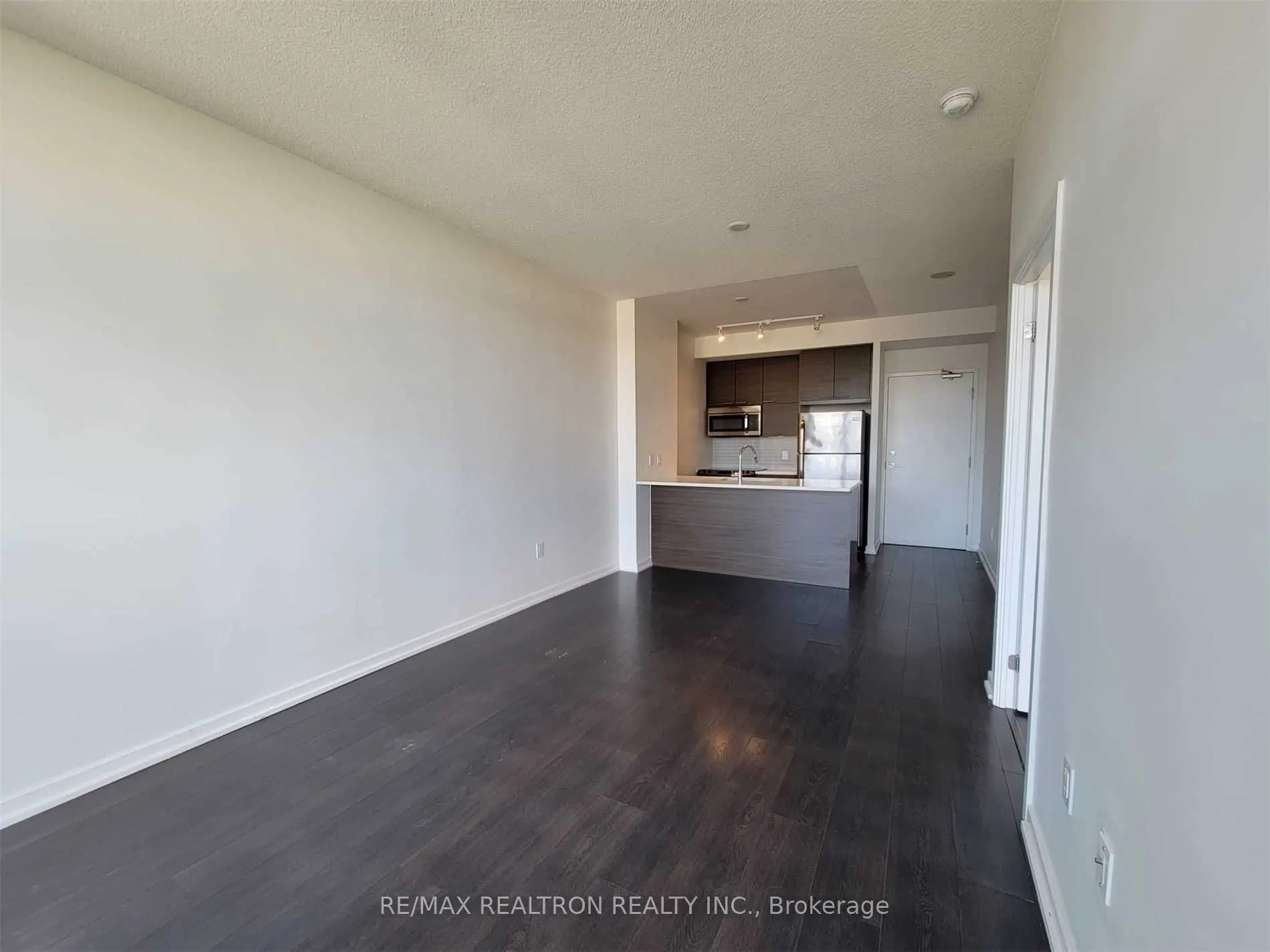 66 Forest Manor Road, #403