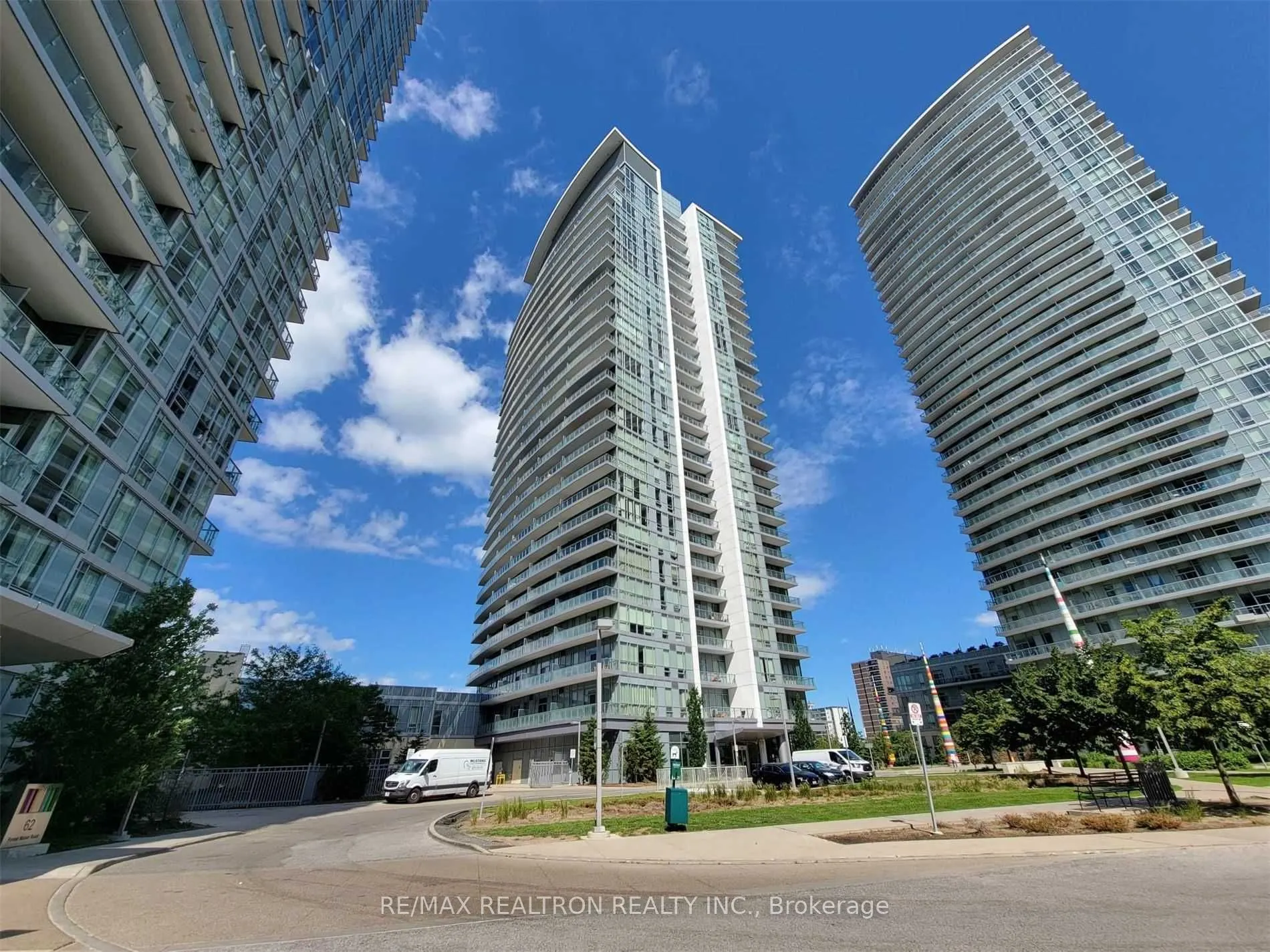66 Forest Manor Road, #403