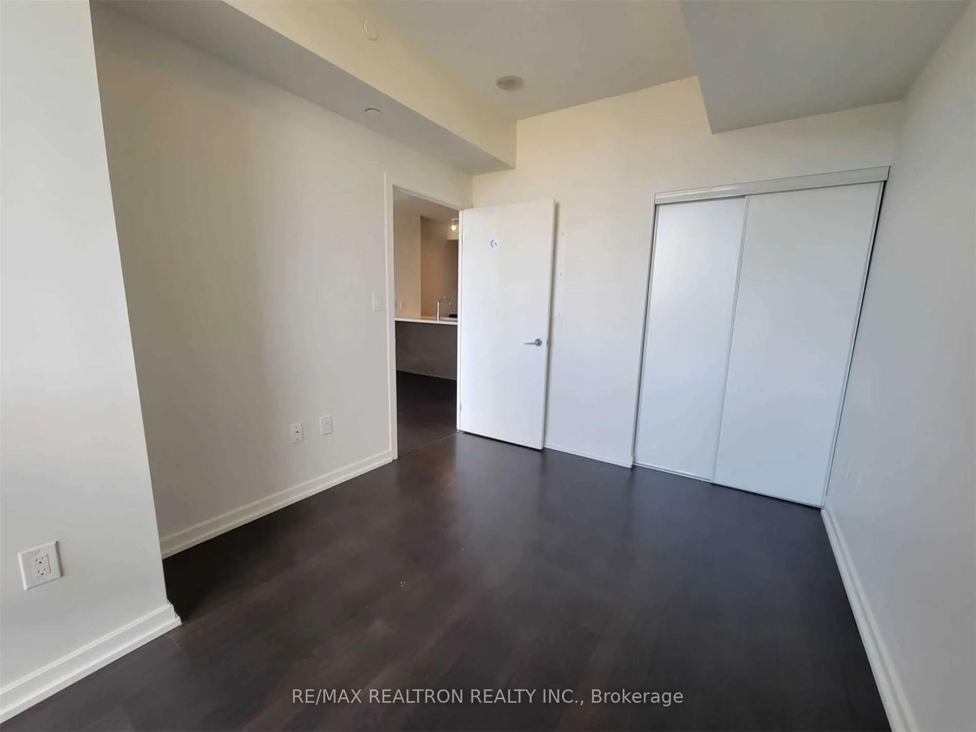 66 Forest Manor Road, #403