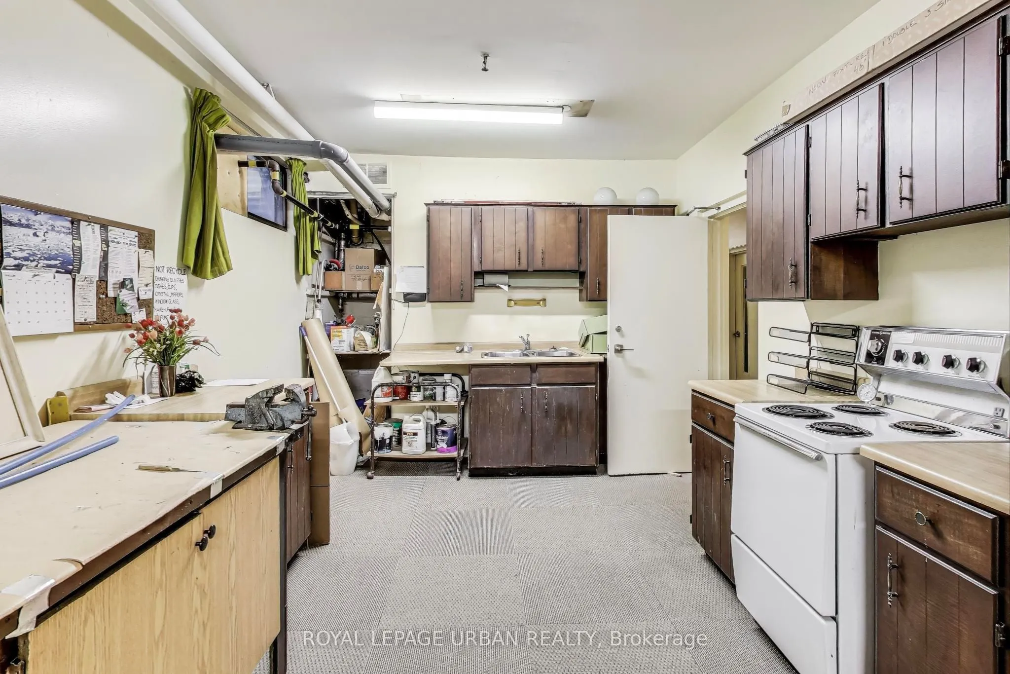 166 Sherwood Avenue, #7