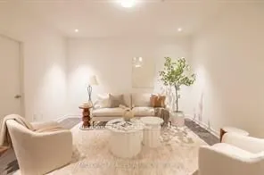 20 O'Neill Road, #TH 01