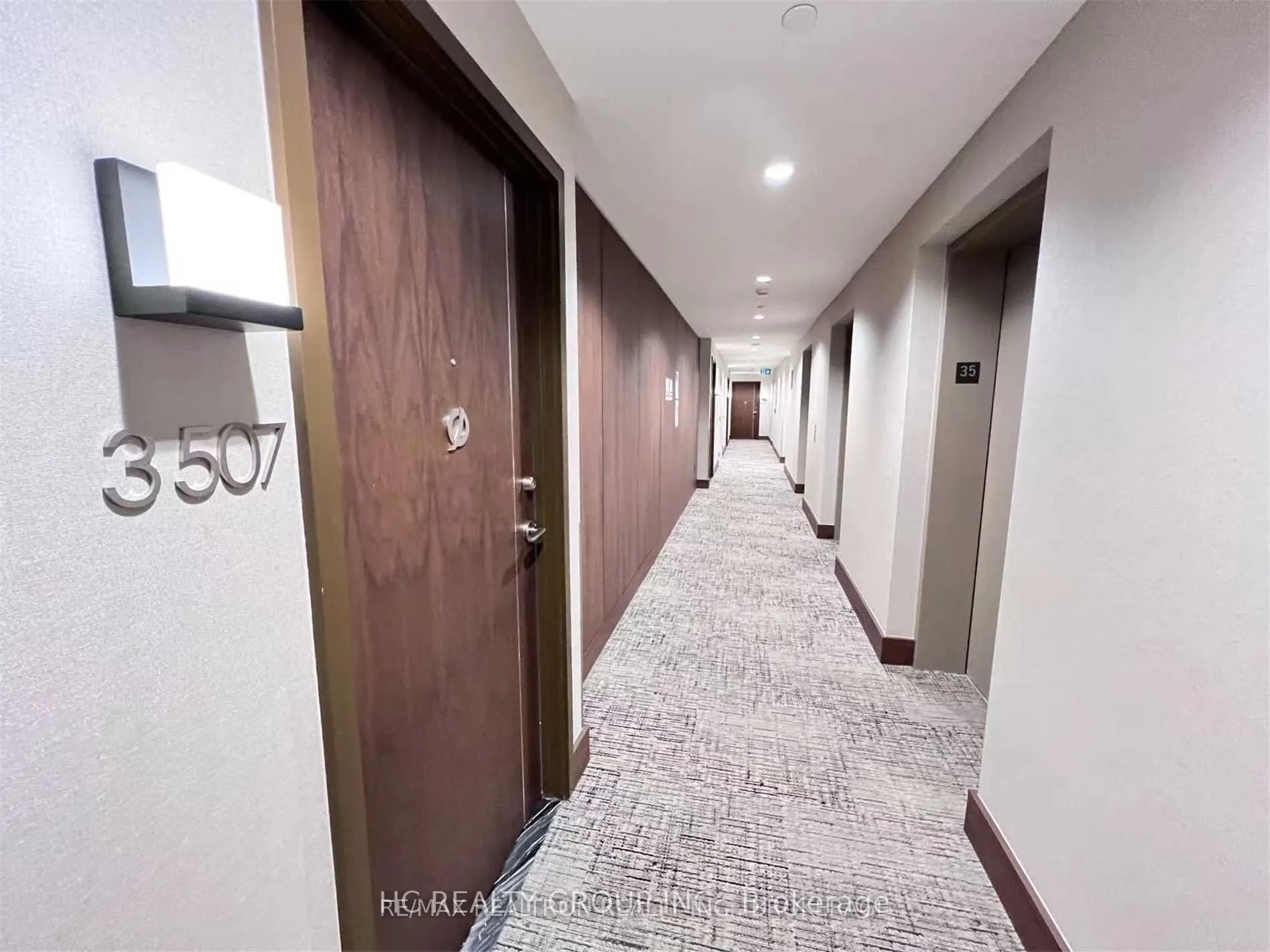 115 Mcmahon Drive, #3507