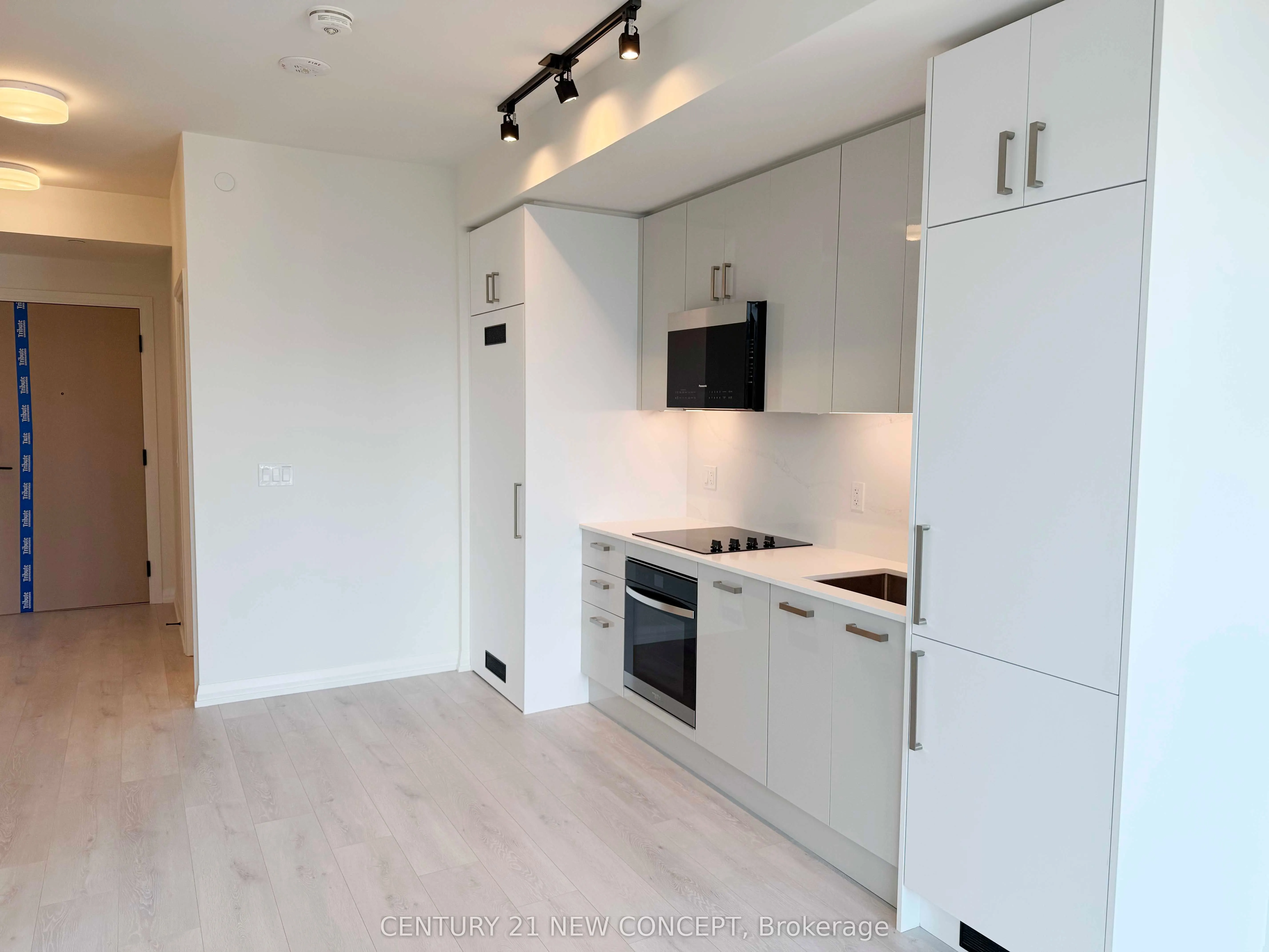 280 Dundas Street W, #2508