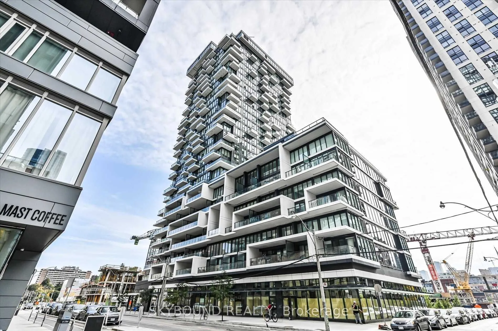 77 Shuter Street, #1509