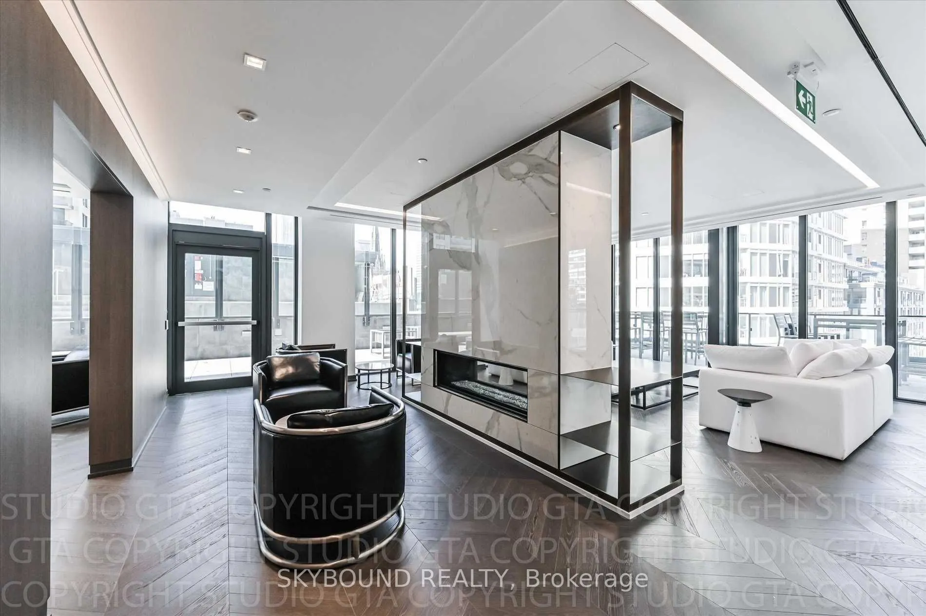 77 Shuter Street, #1509