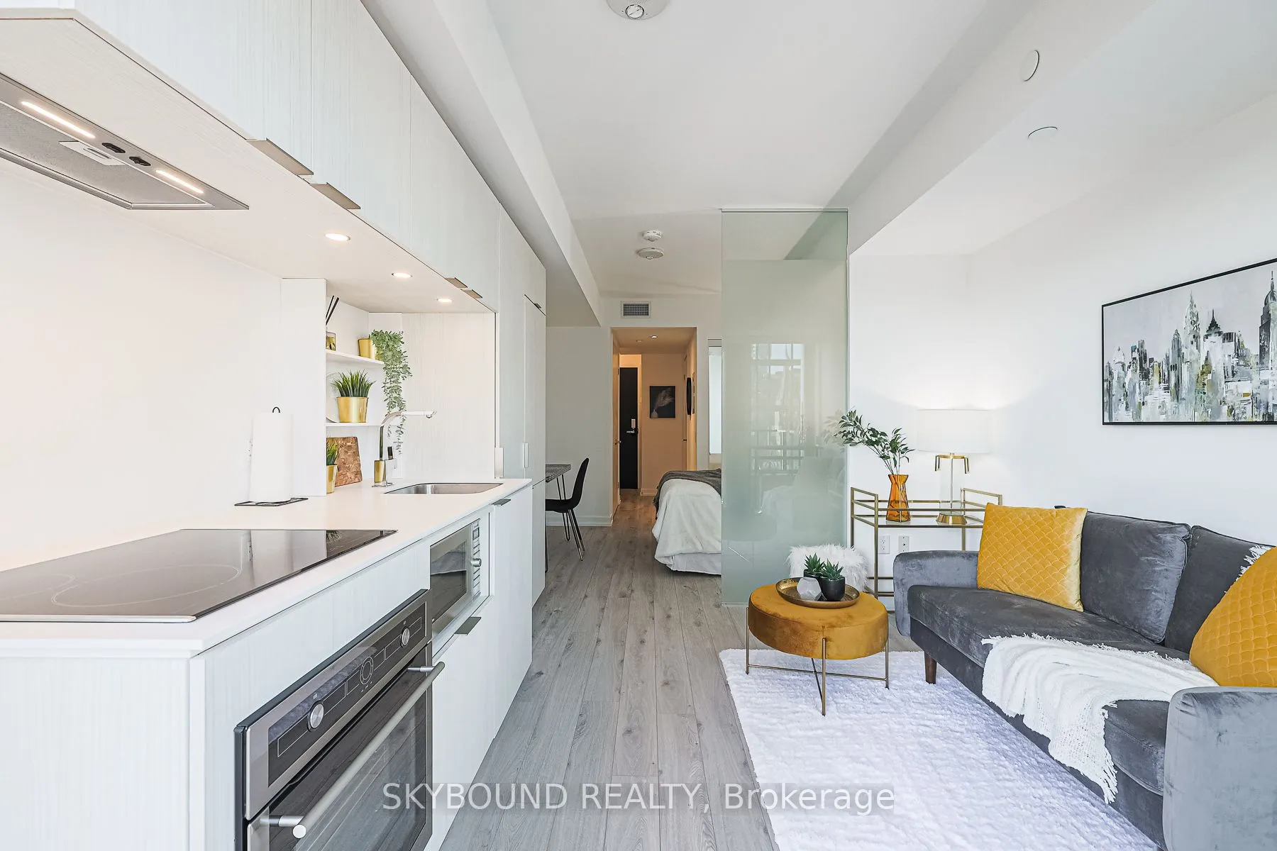 77 Shuter Street, #1509