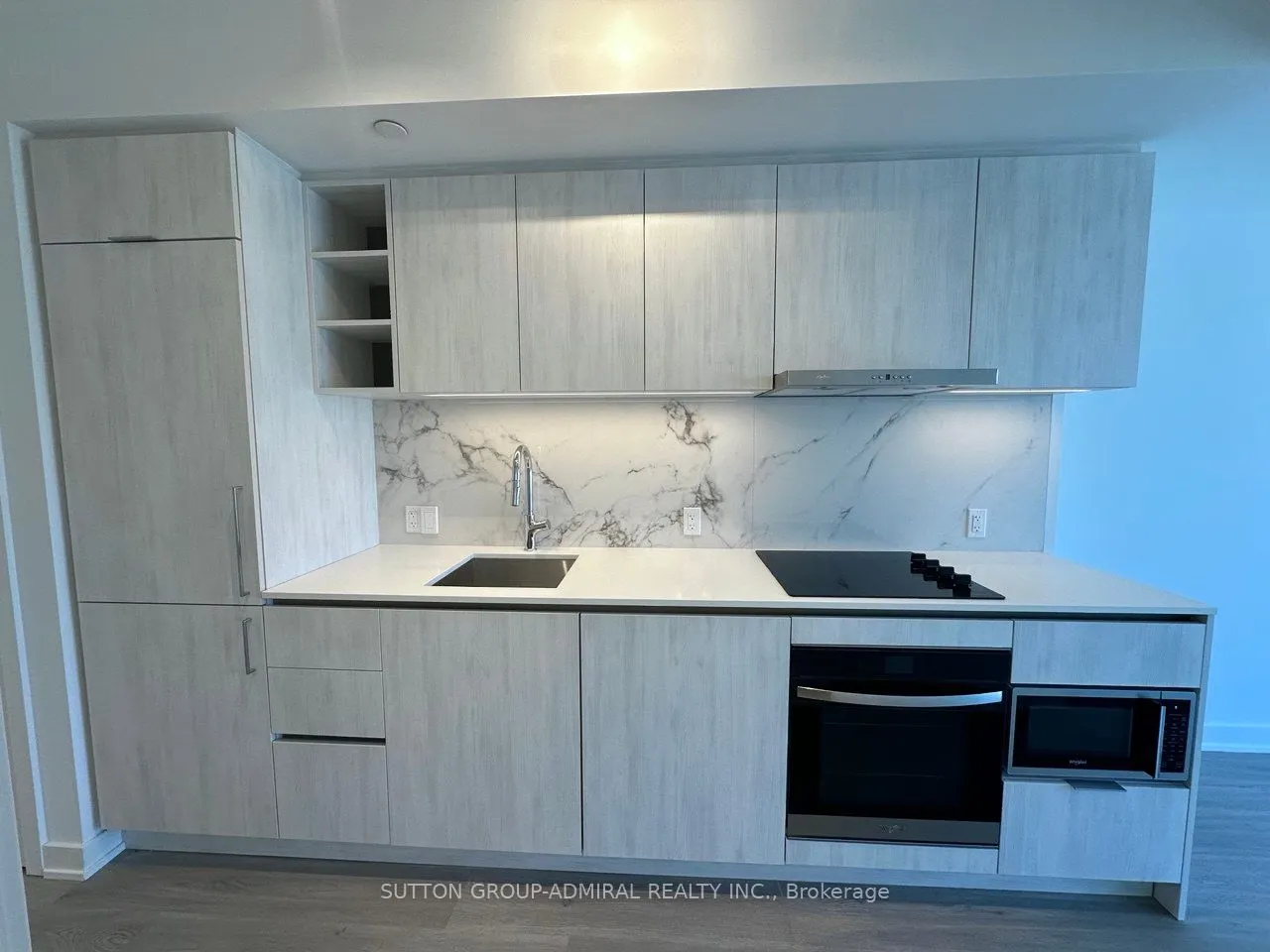 8 Wellesley Street W, #3008