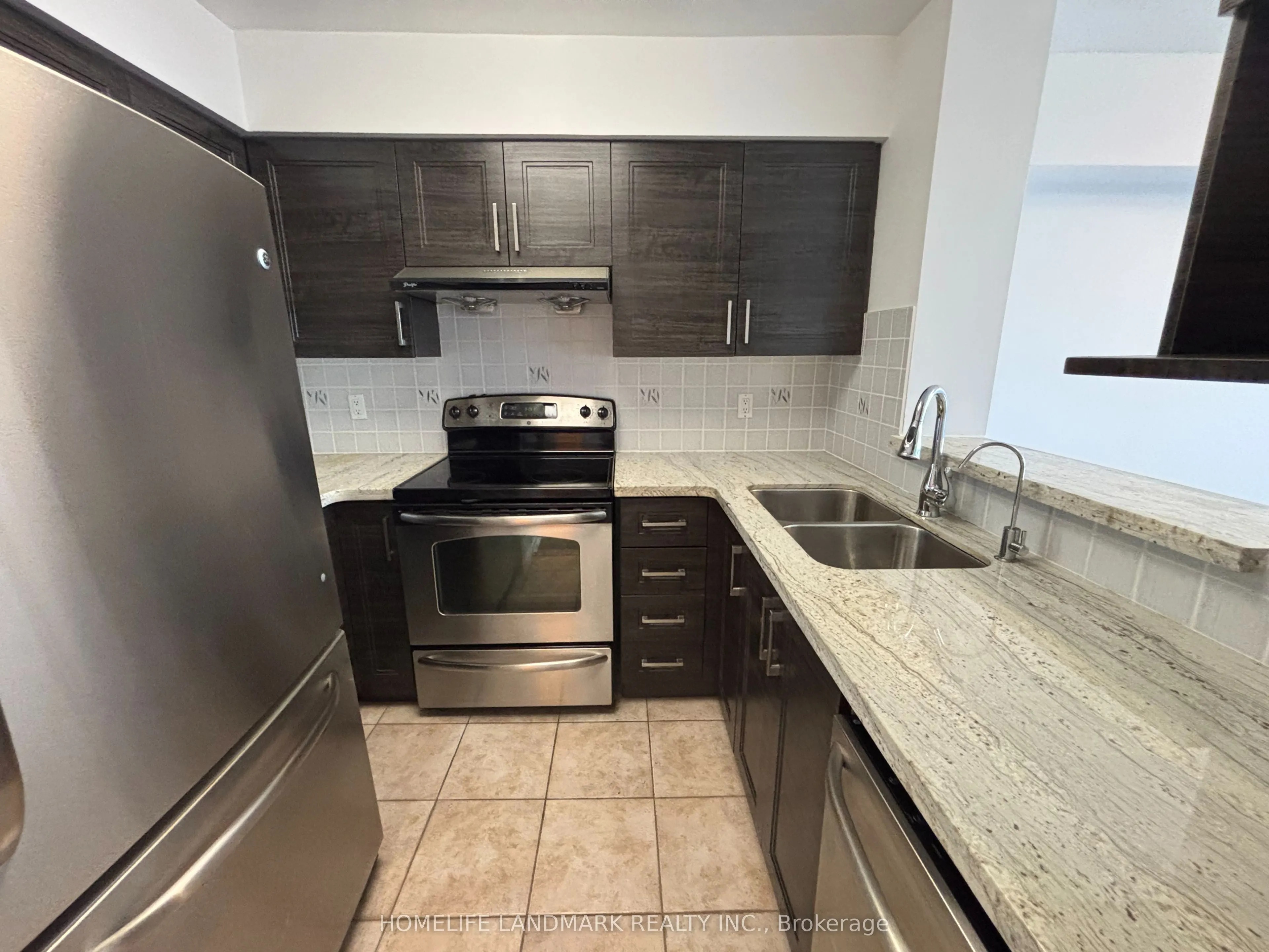 35 Finch Avenue E, #1810