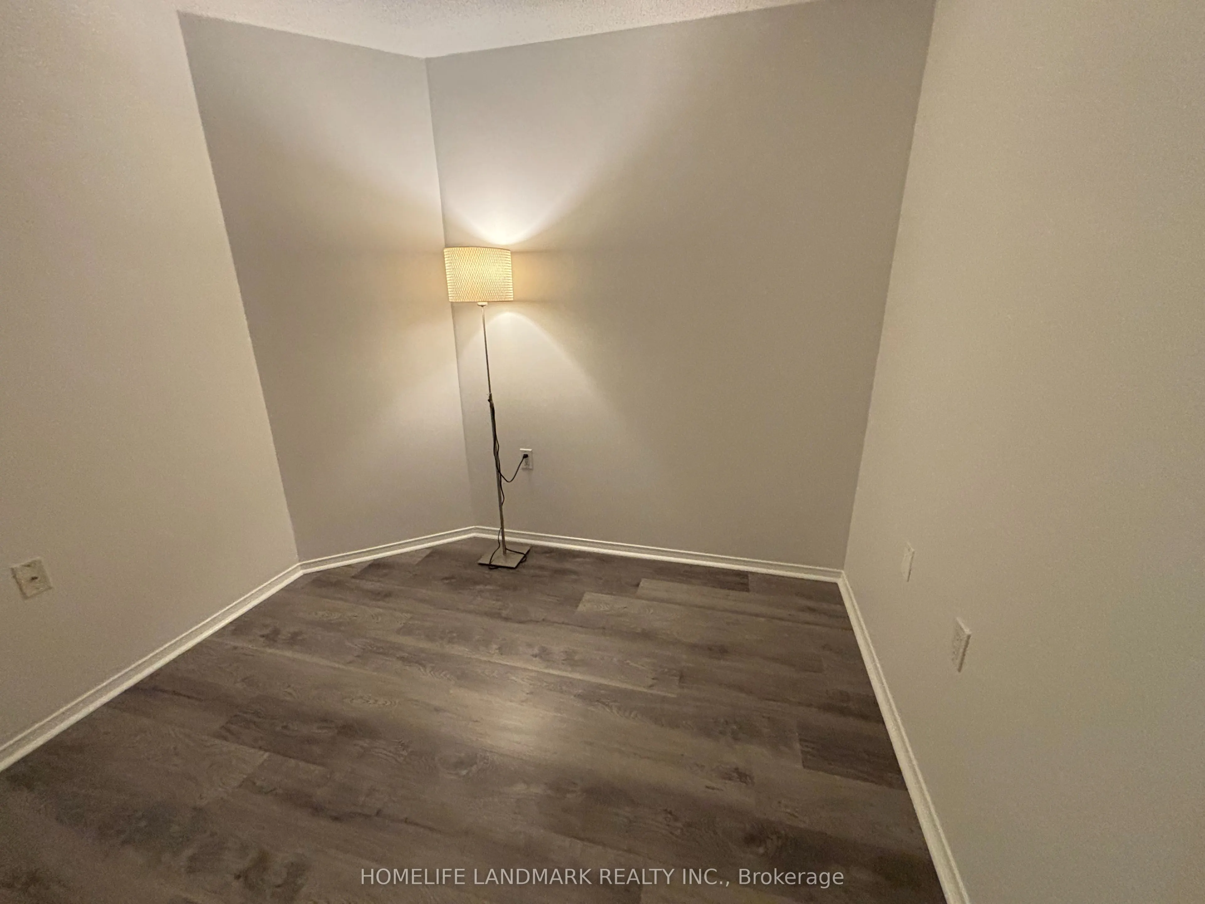 35 Finch Avenue E, #1810
