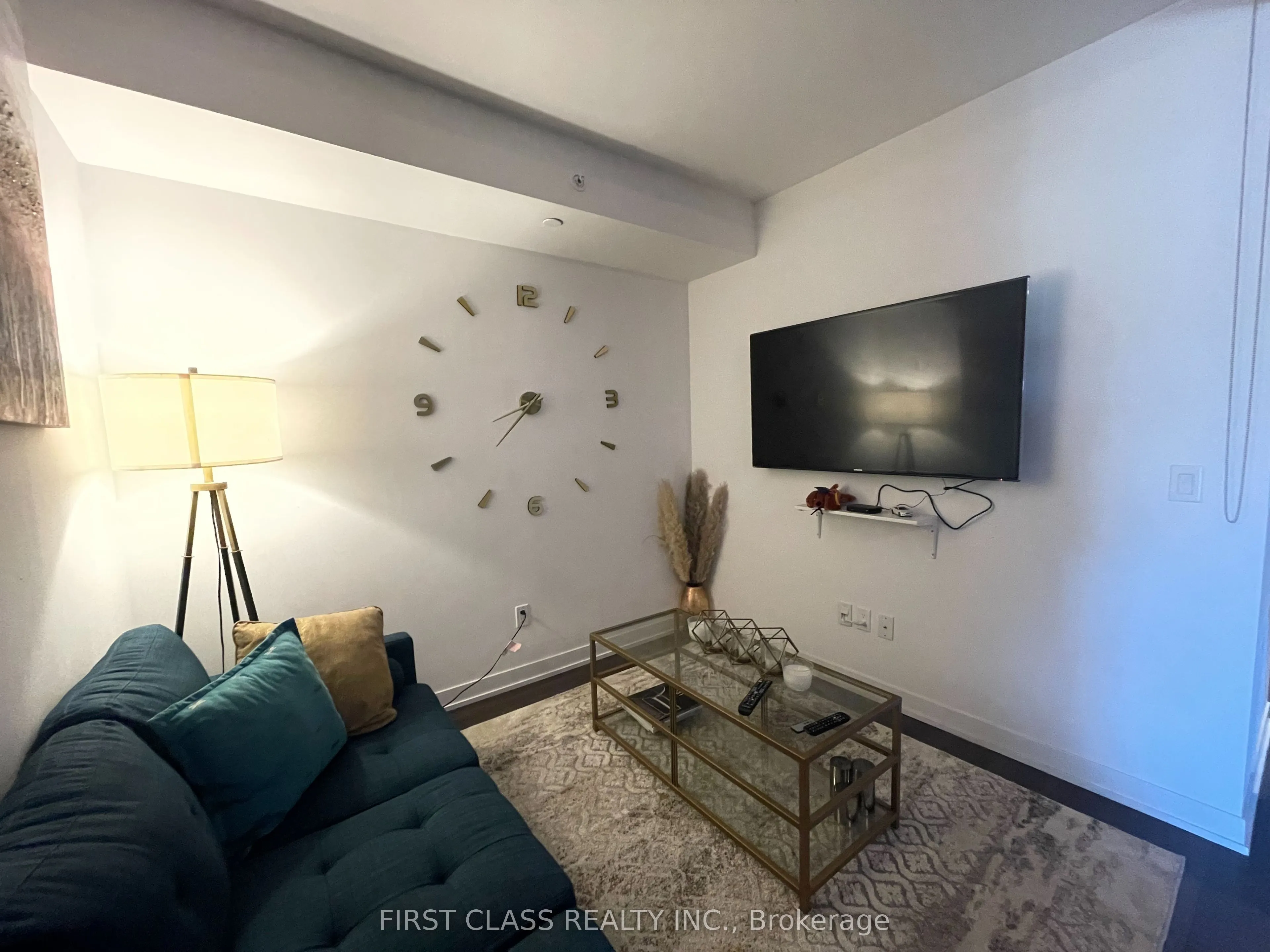 31 Tippett Road, #311