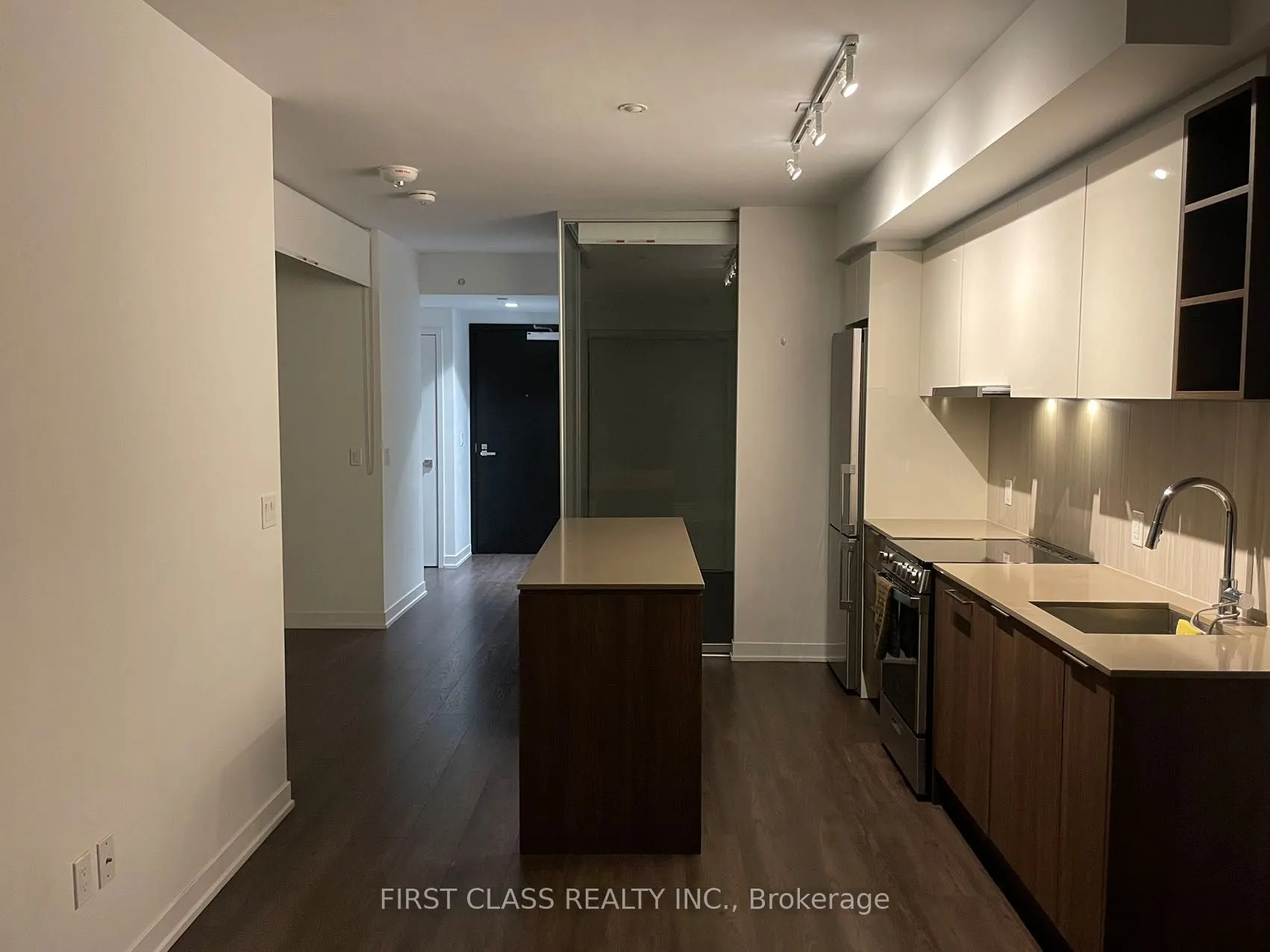 31 Tippett Road, #311