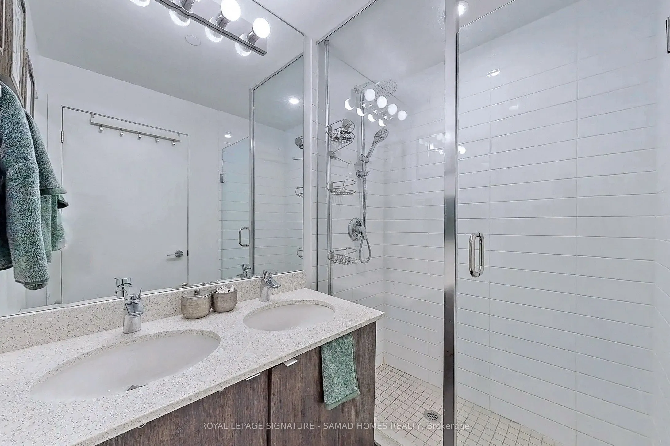 150 East Liberty Street, #2813