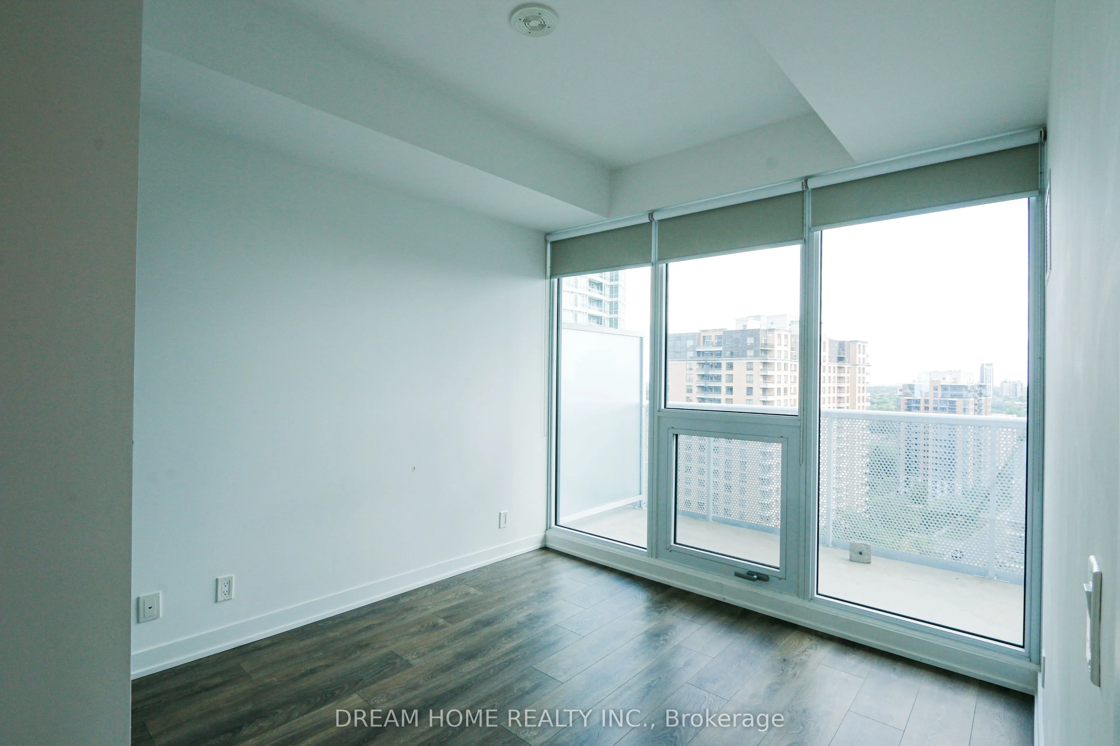 15 Holmes Avenue, #1503