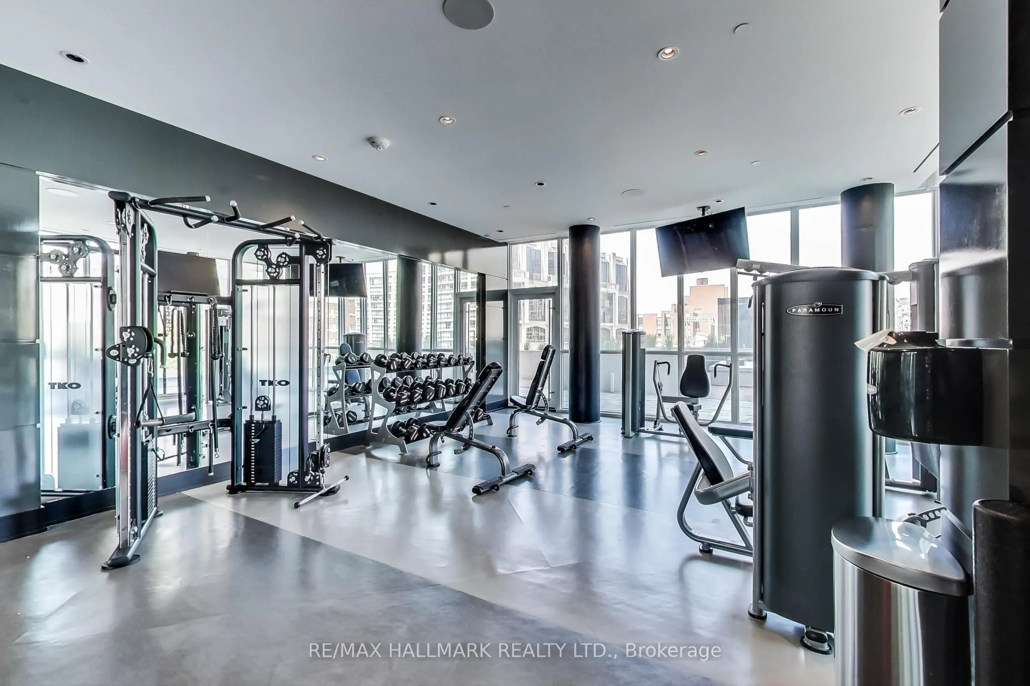 32 Davenport Road, #2107