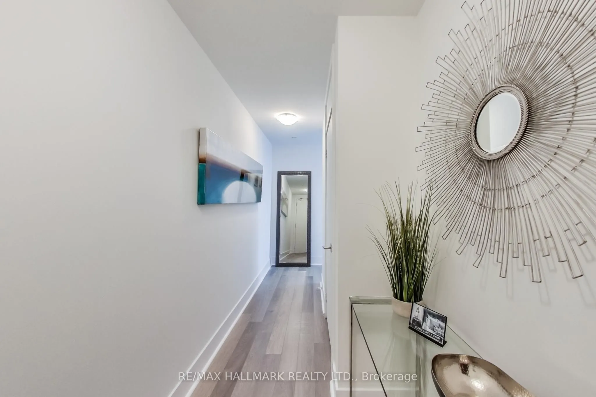 32 Davenport Road, #2107
