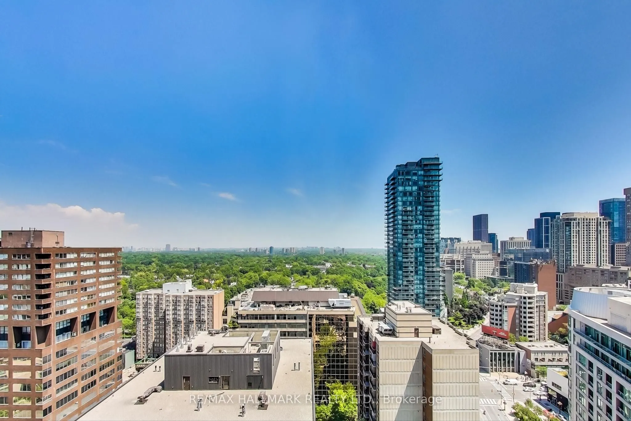 32 Davenport Road, #2107