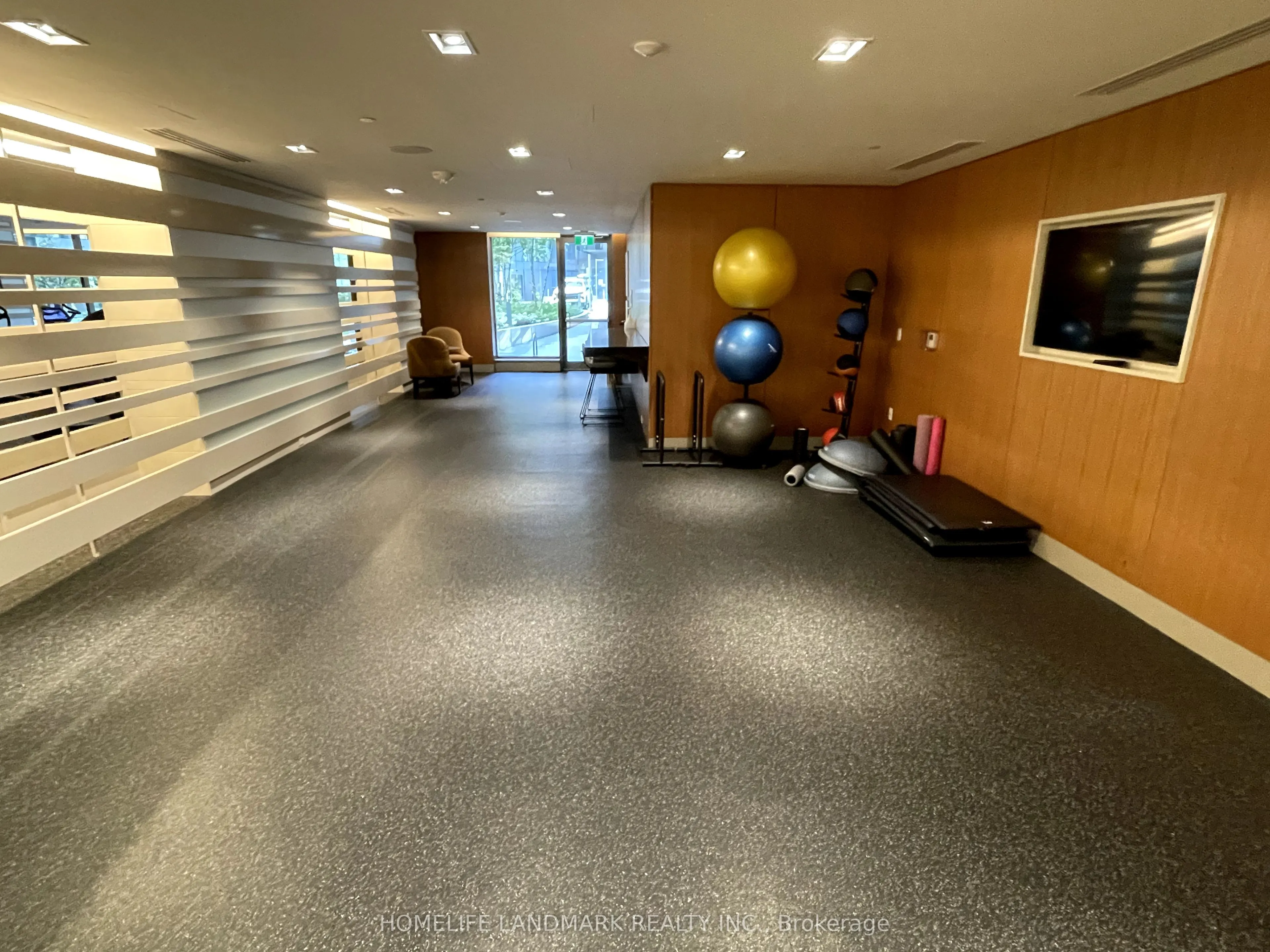 25 Adra Grado Way, #338