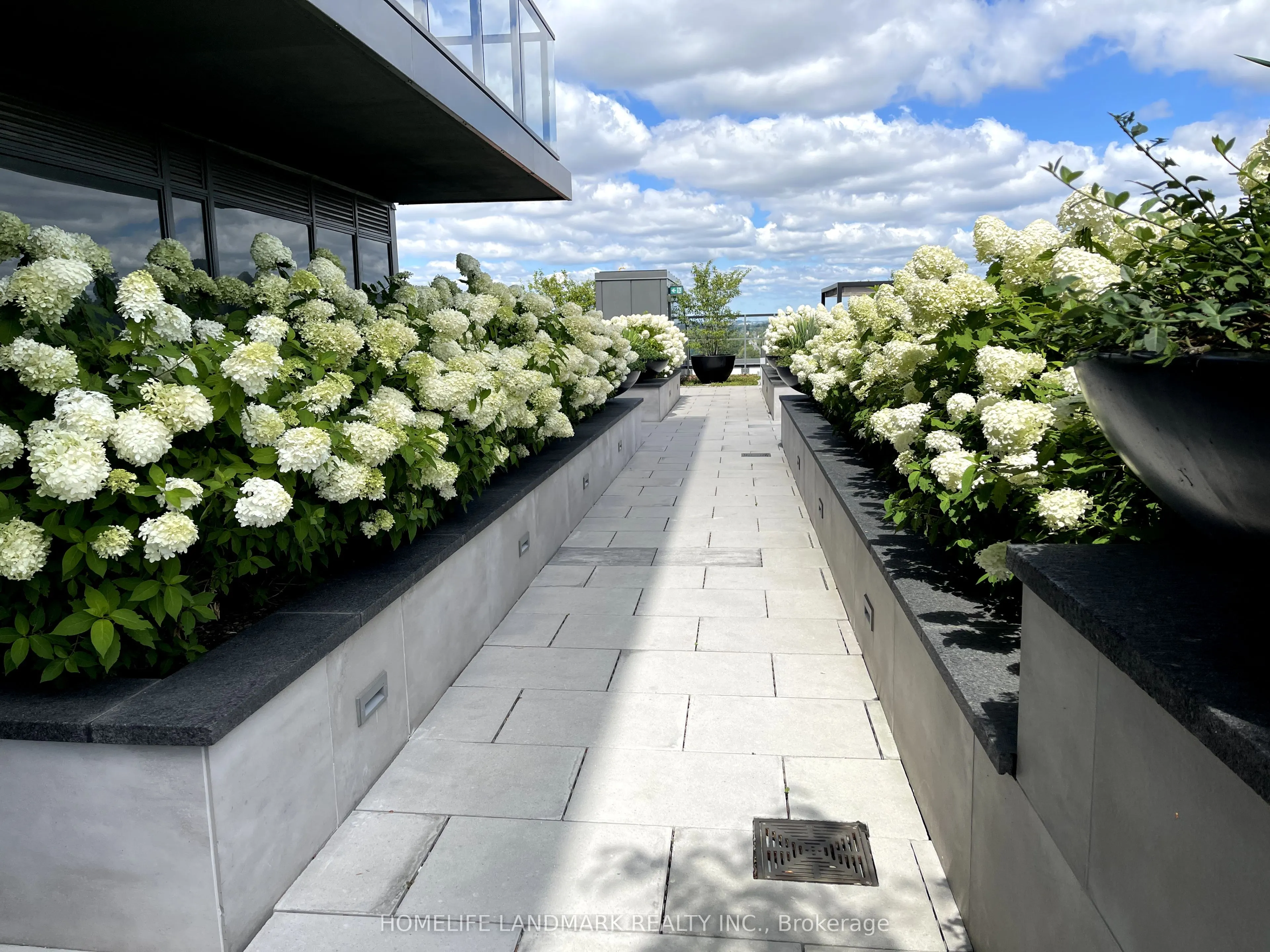 25 Adra Grado Way, #338
