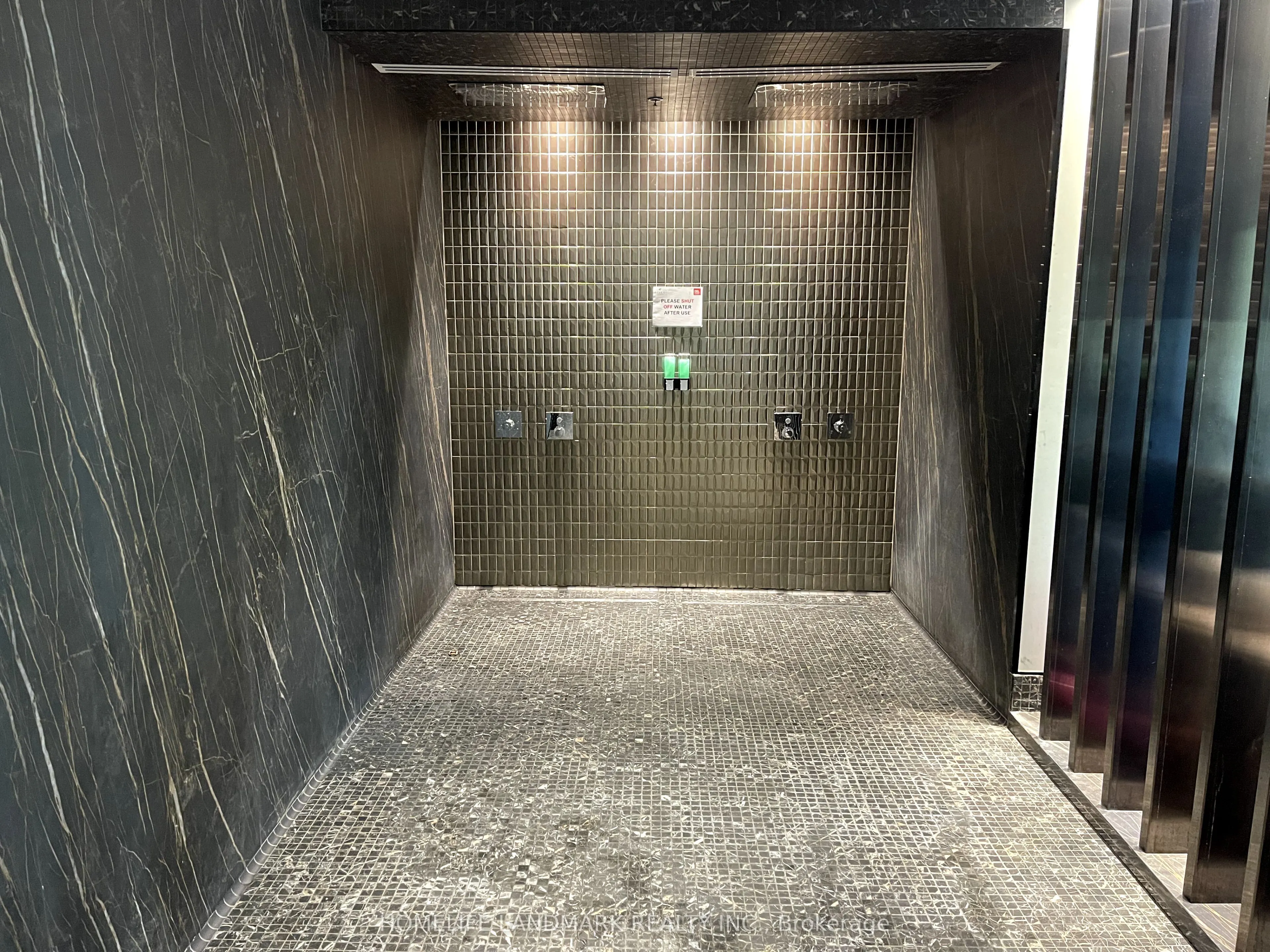 25 Adra Grado Way, #338