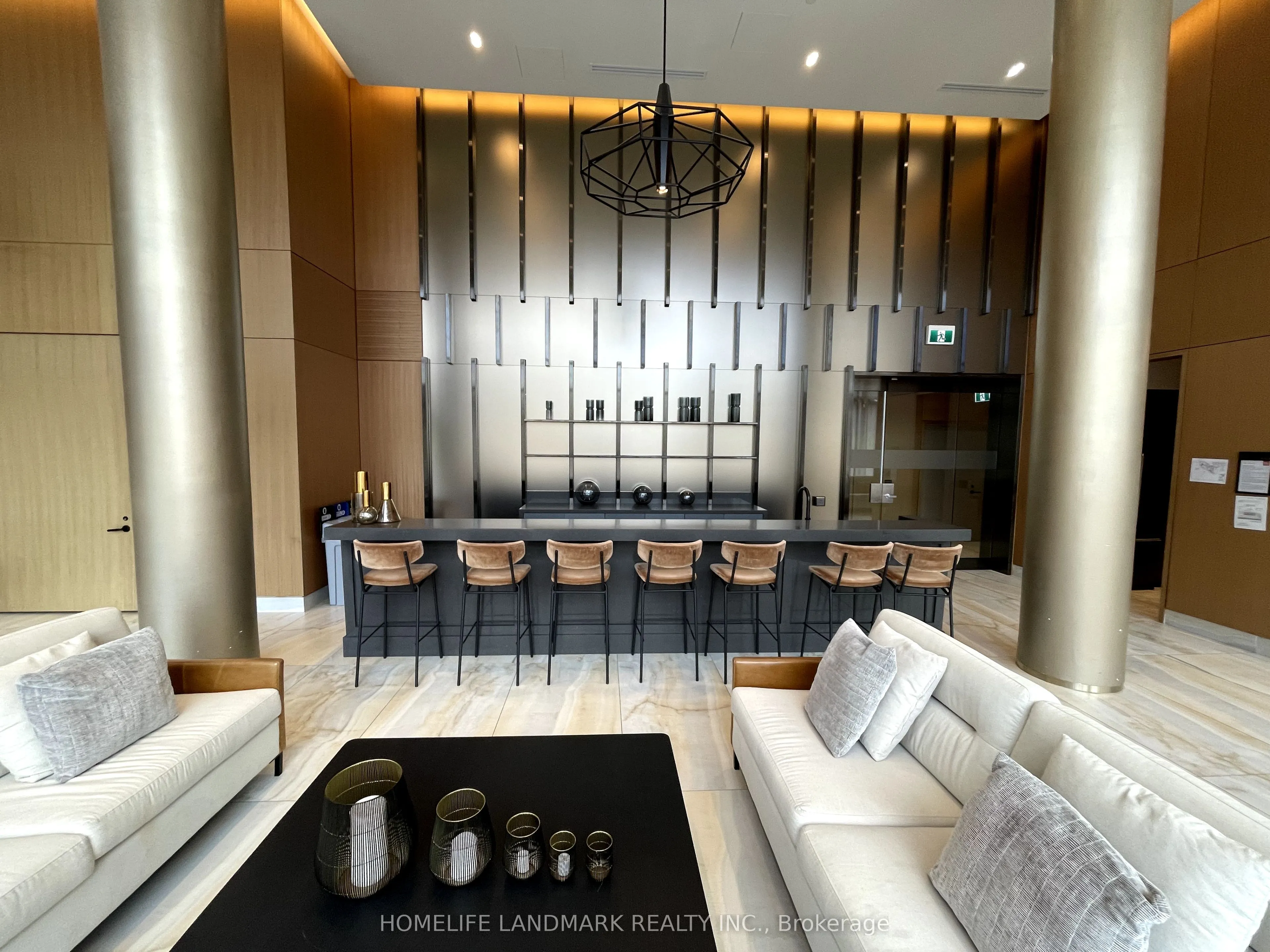 25 Adra Grado Way, #338