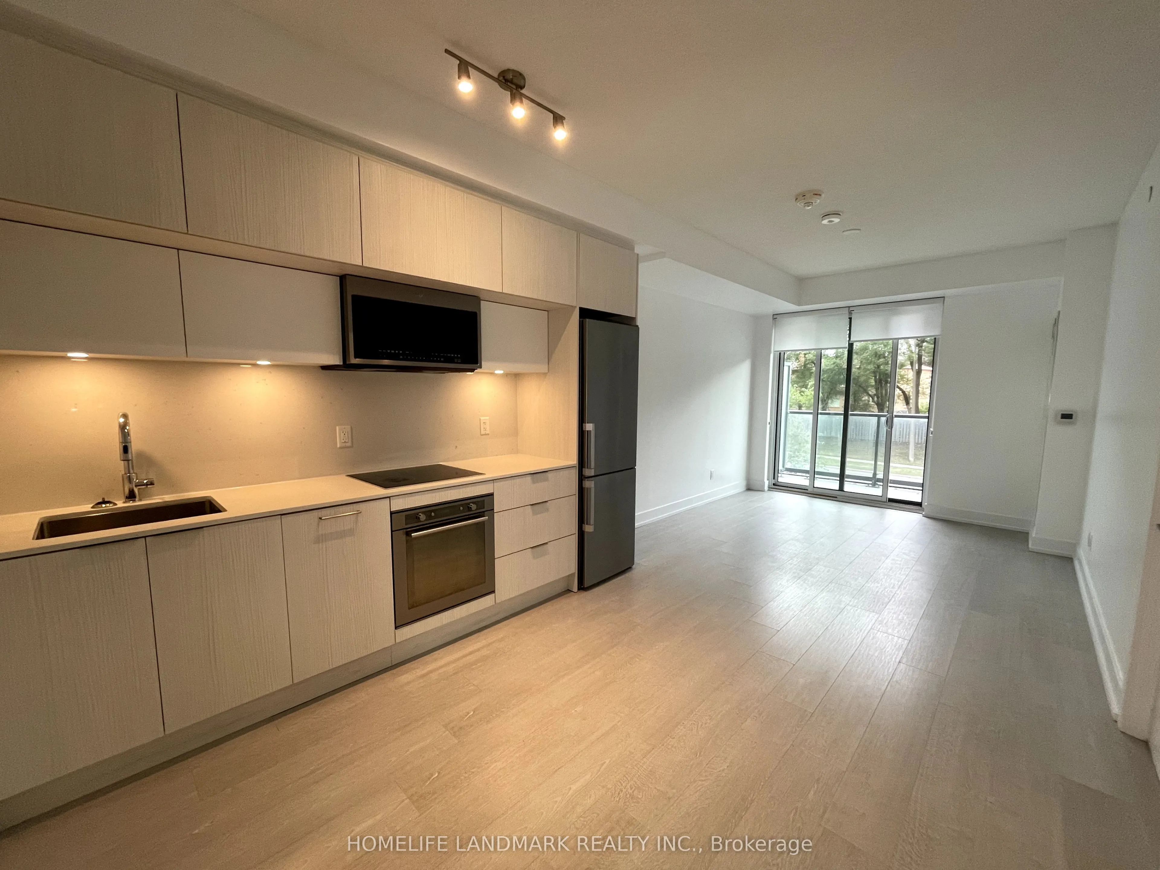 25 Adra Grado Way, #338