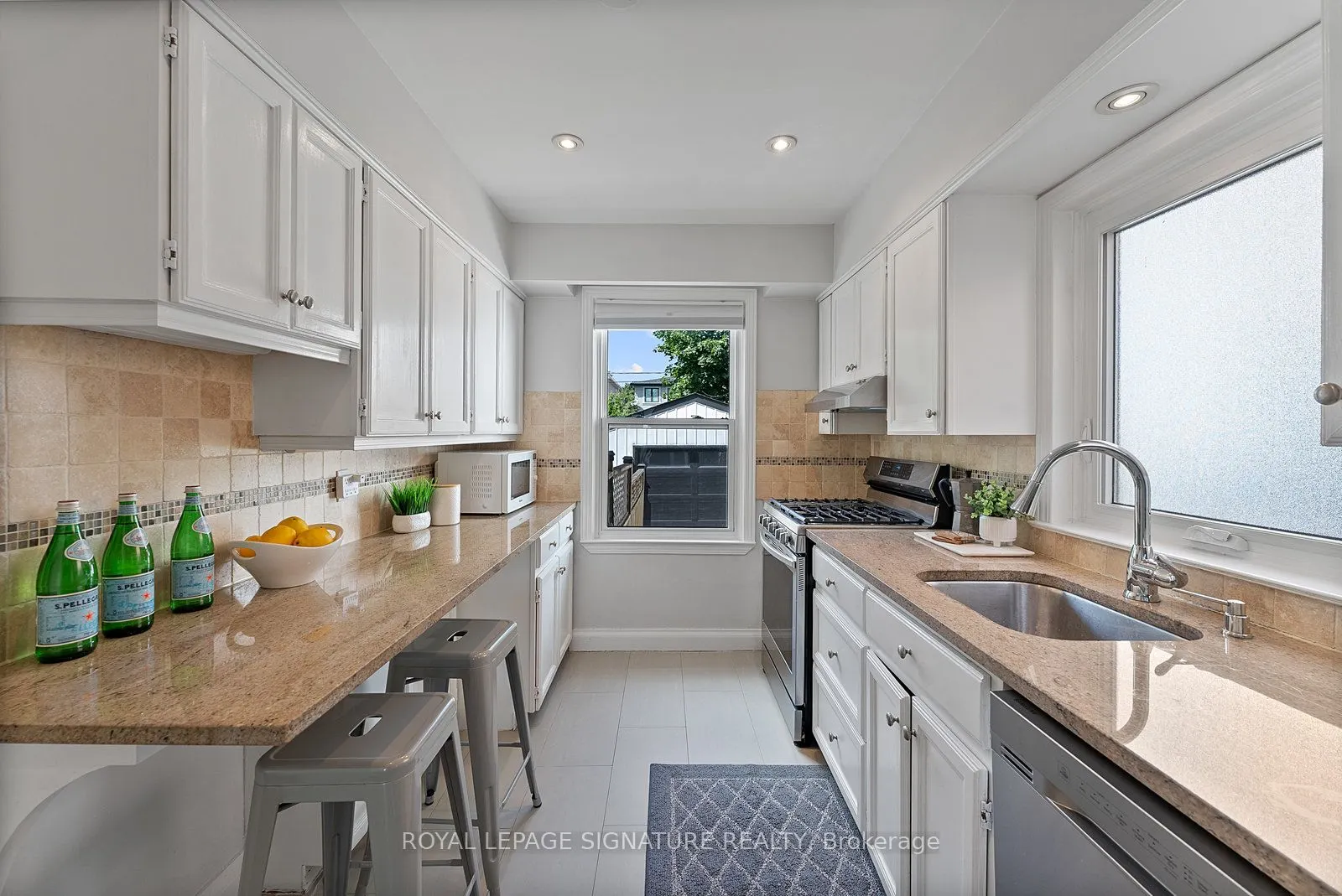 18 Vanderhoof Avenue