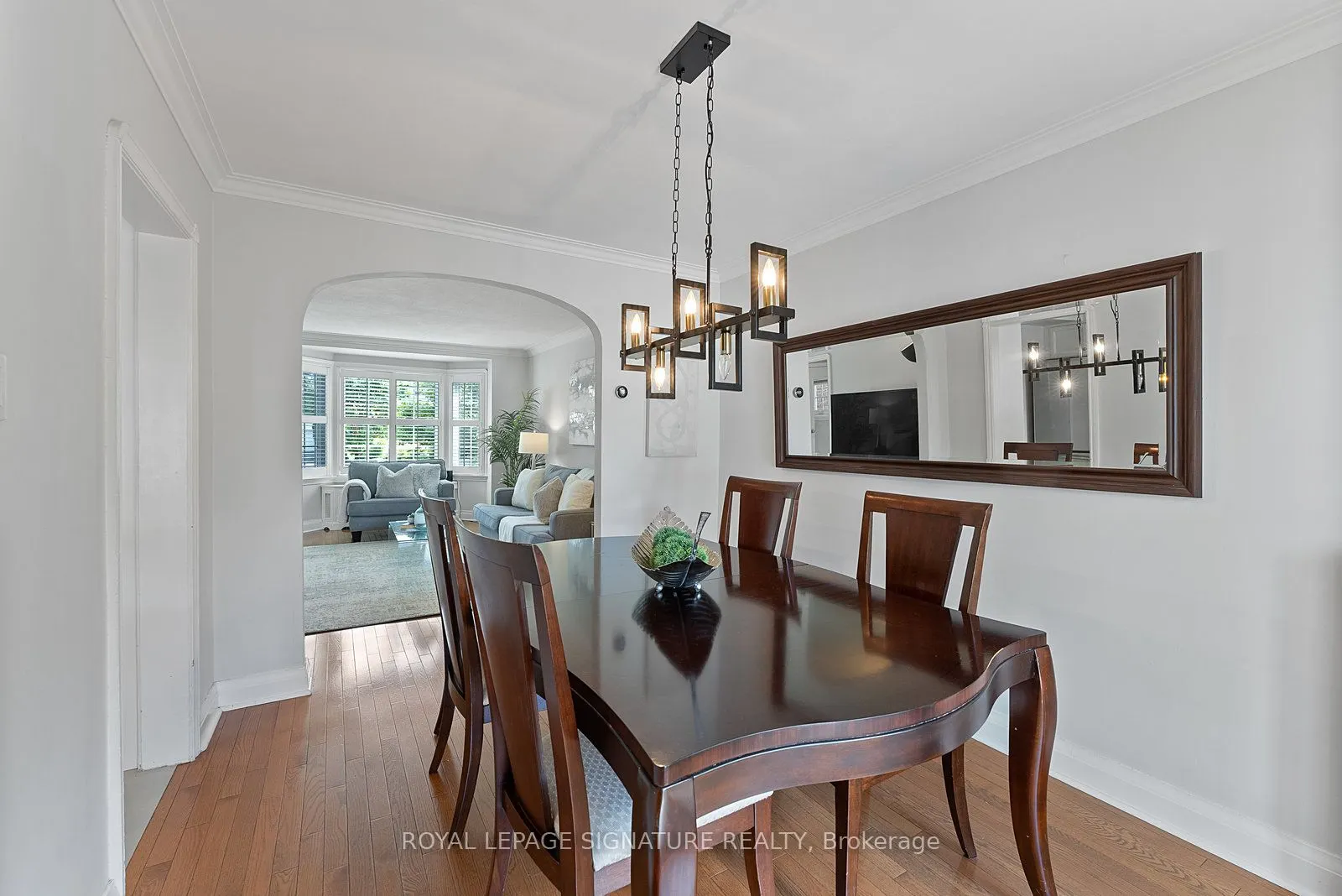 18 Vanderhoof Avenue